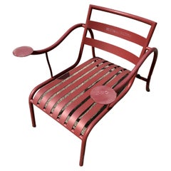 The Thinking Man's Chair de Jasper Morrison en terre cuite pour Cappellini