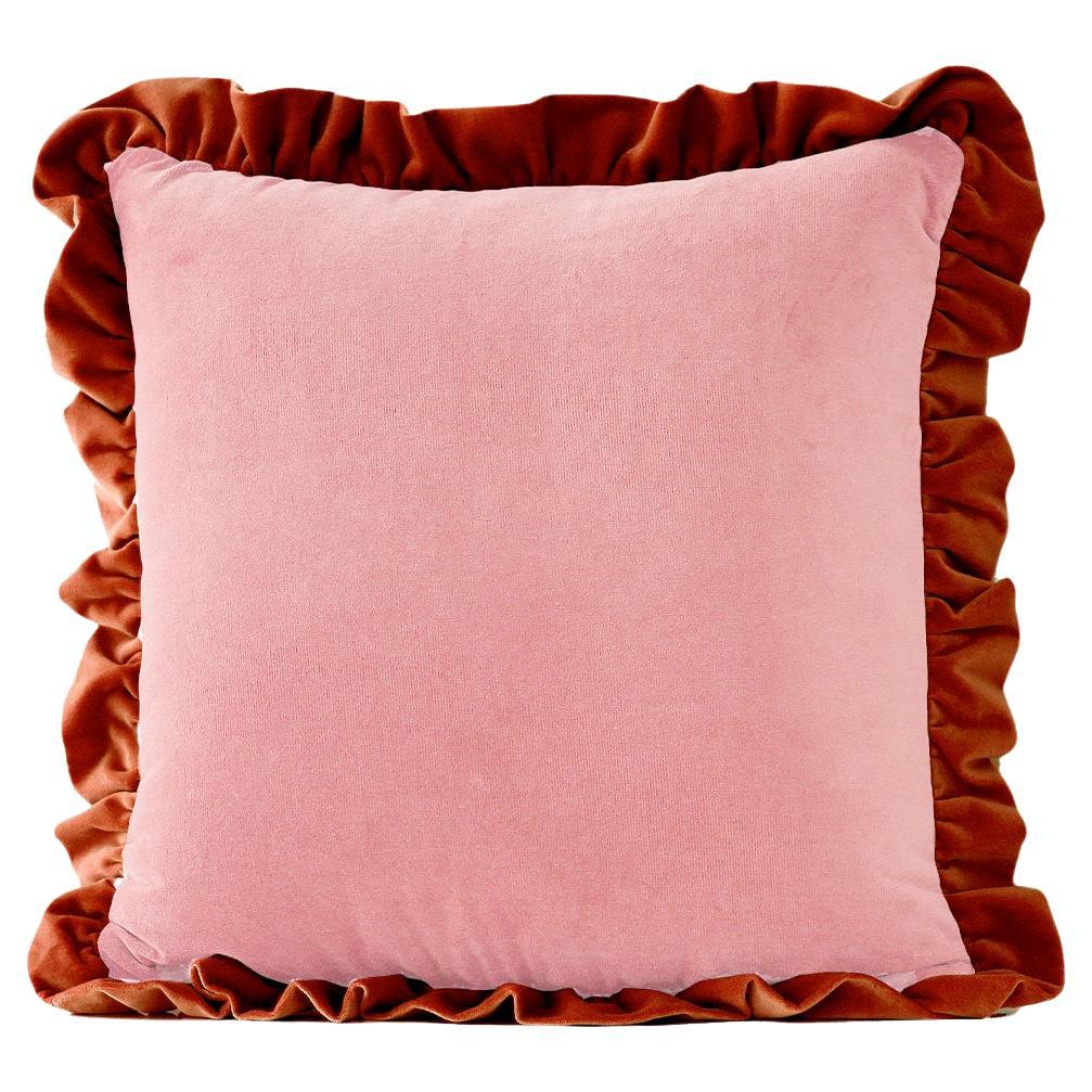 Cuscino decorativo Jasper rosa e mattone con volant in velluto deluxe realizzato a mano