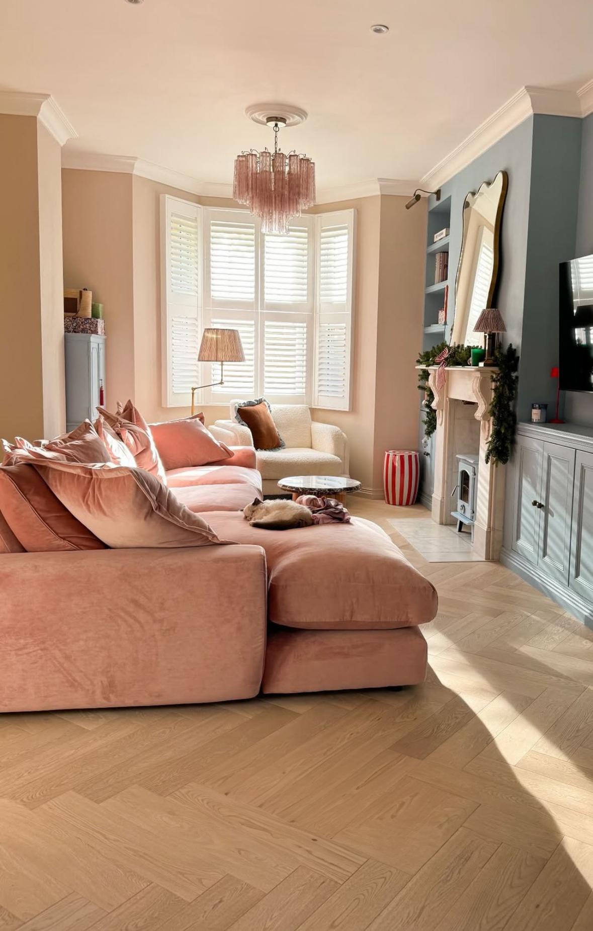 Portoghese Rosa diaspro e cammello increspato - Set di 2 cuscini in velluto deluxe fatti a mano in vendita