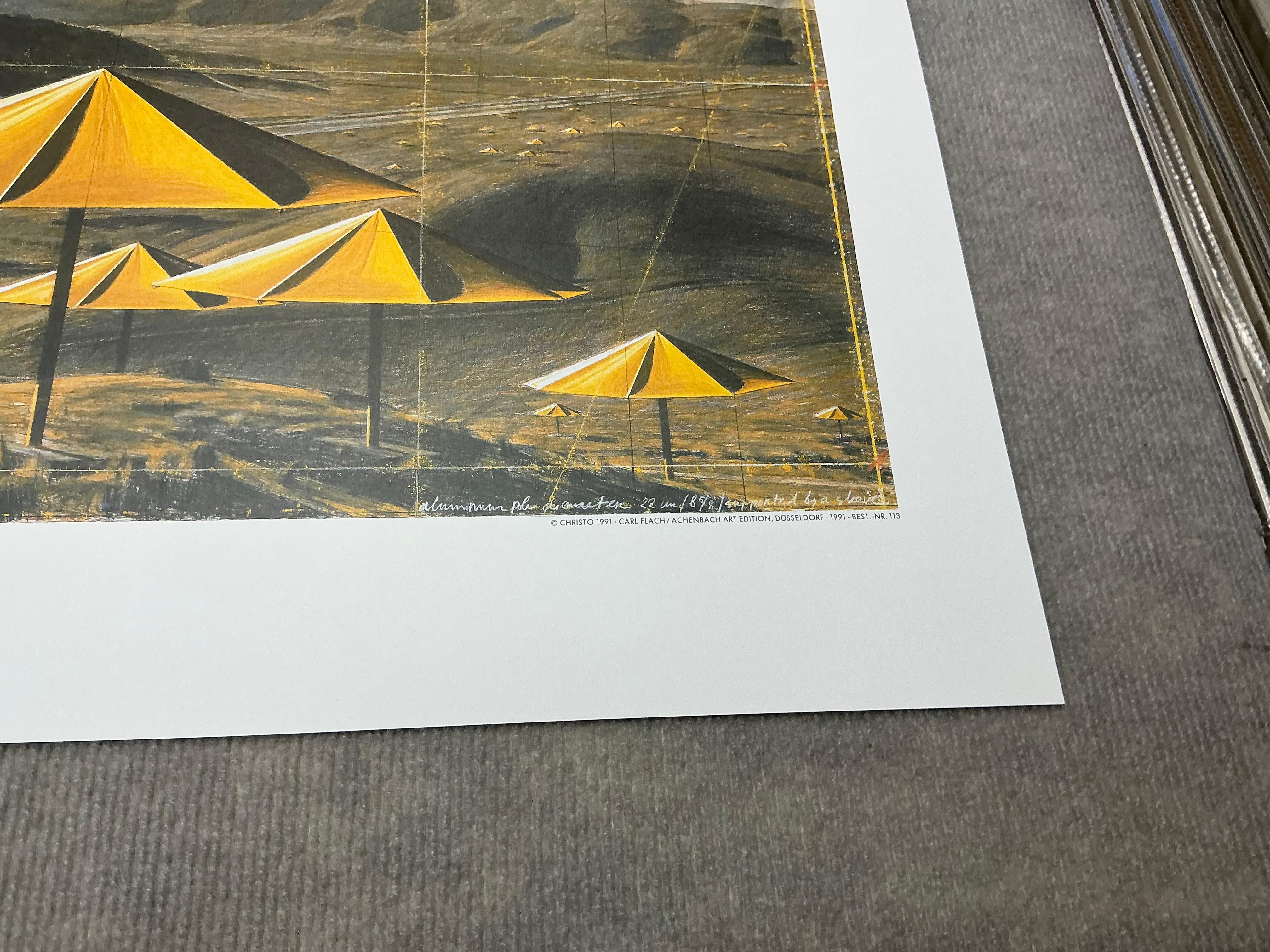 1991  Christo 'Les parapluies jaunes' Japon Vintage By en vente 4