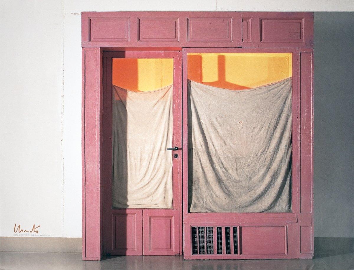 christo store front