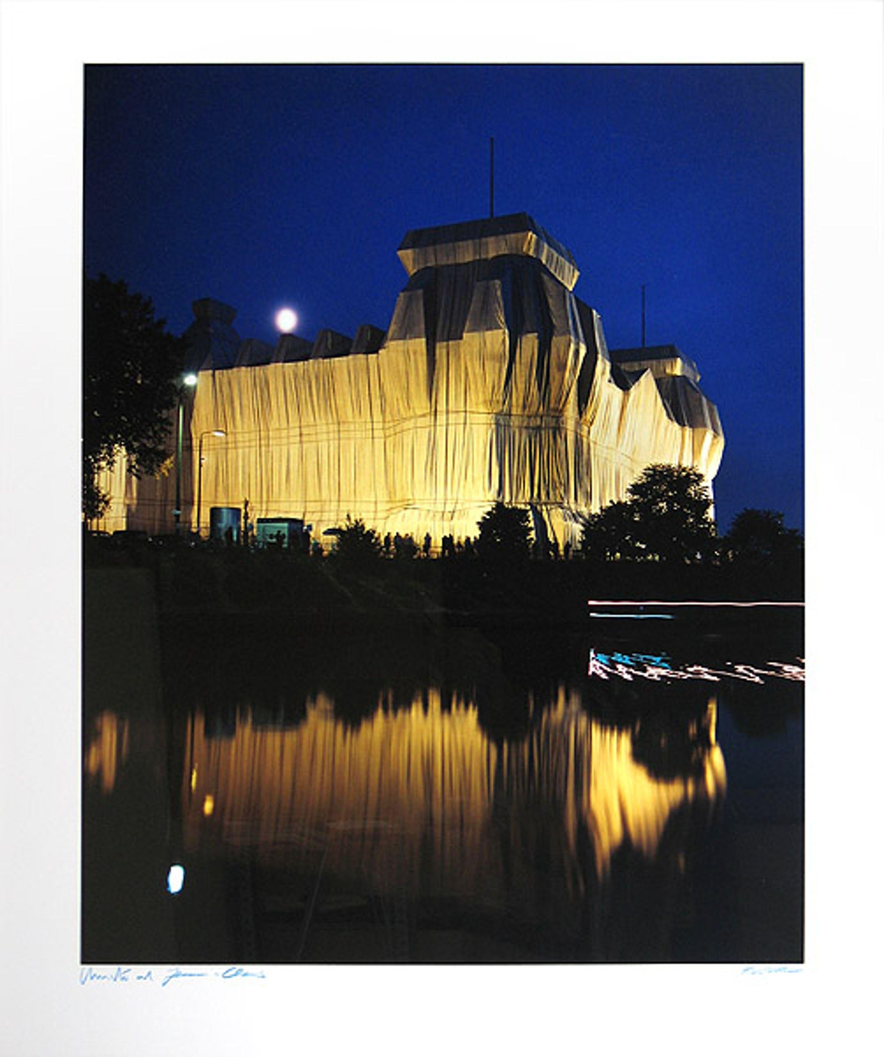 Reichstag/Berlin III Wrapped - Print by Javacheff Christo