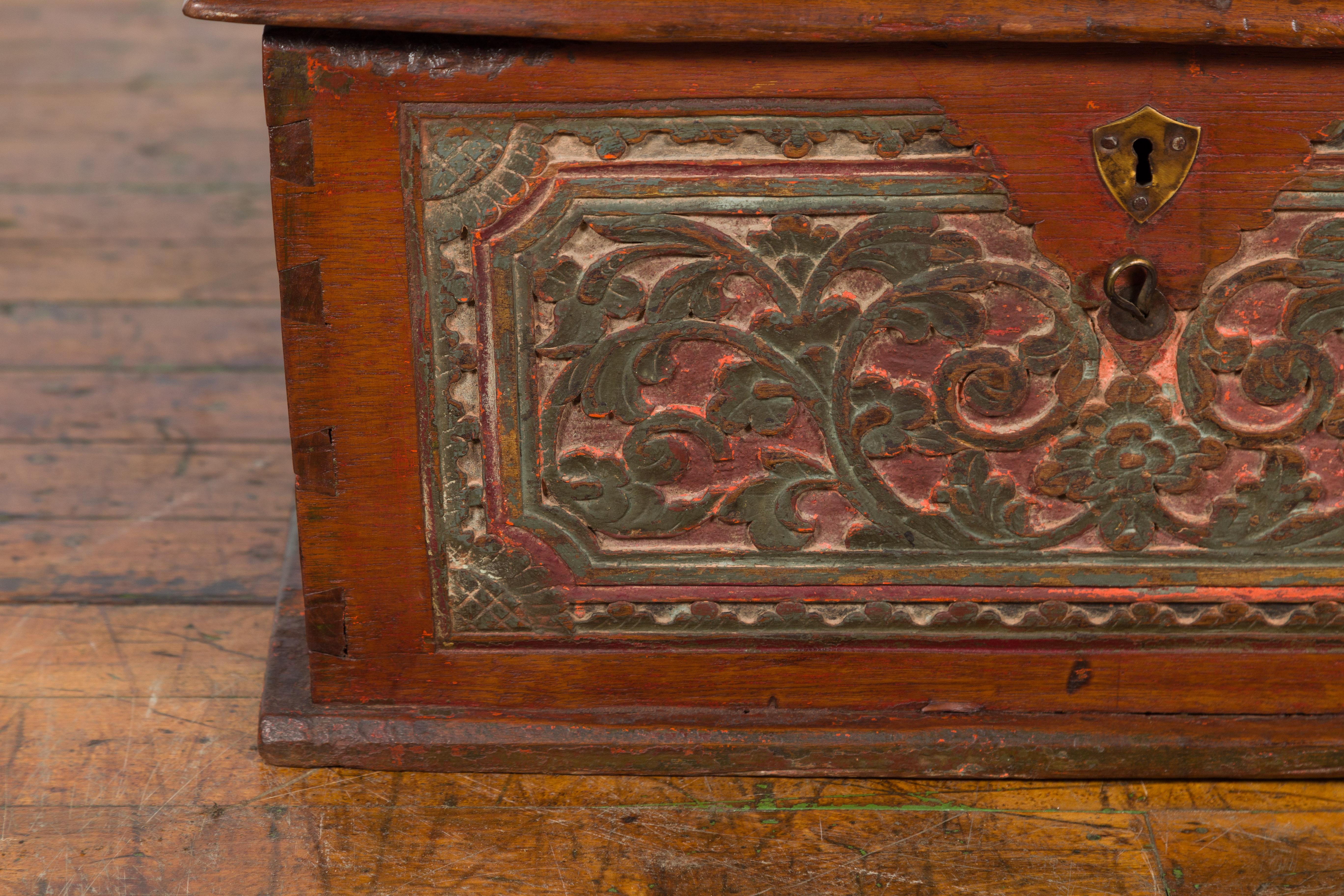 Javanese 19th Century Teak Carved Trunk with Green and Red Painted Accents 4