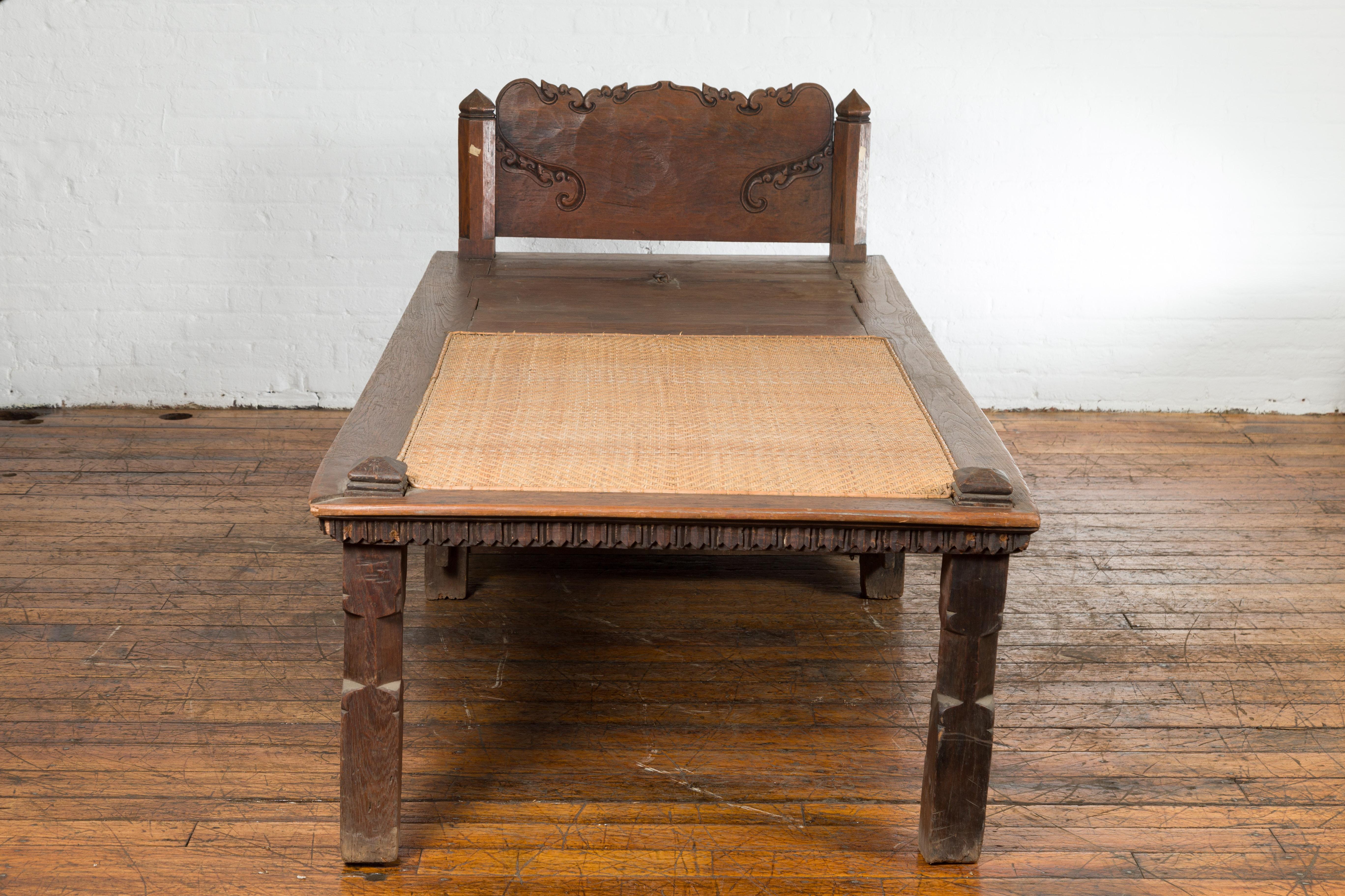 Javanese 19th Century Teak Wood Daybed with Storage and Hand Woven Rattan For Sale 9