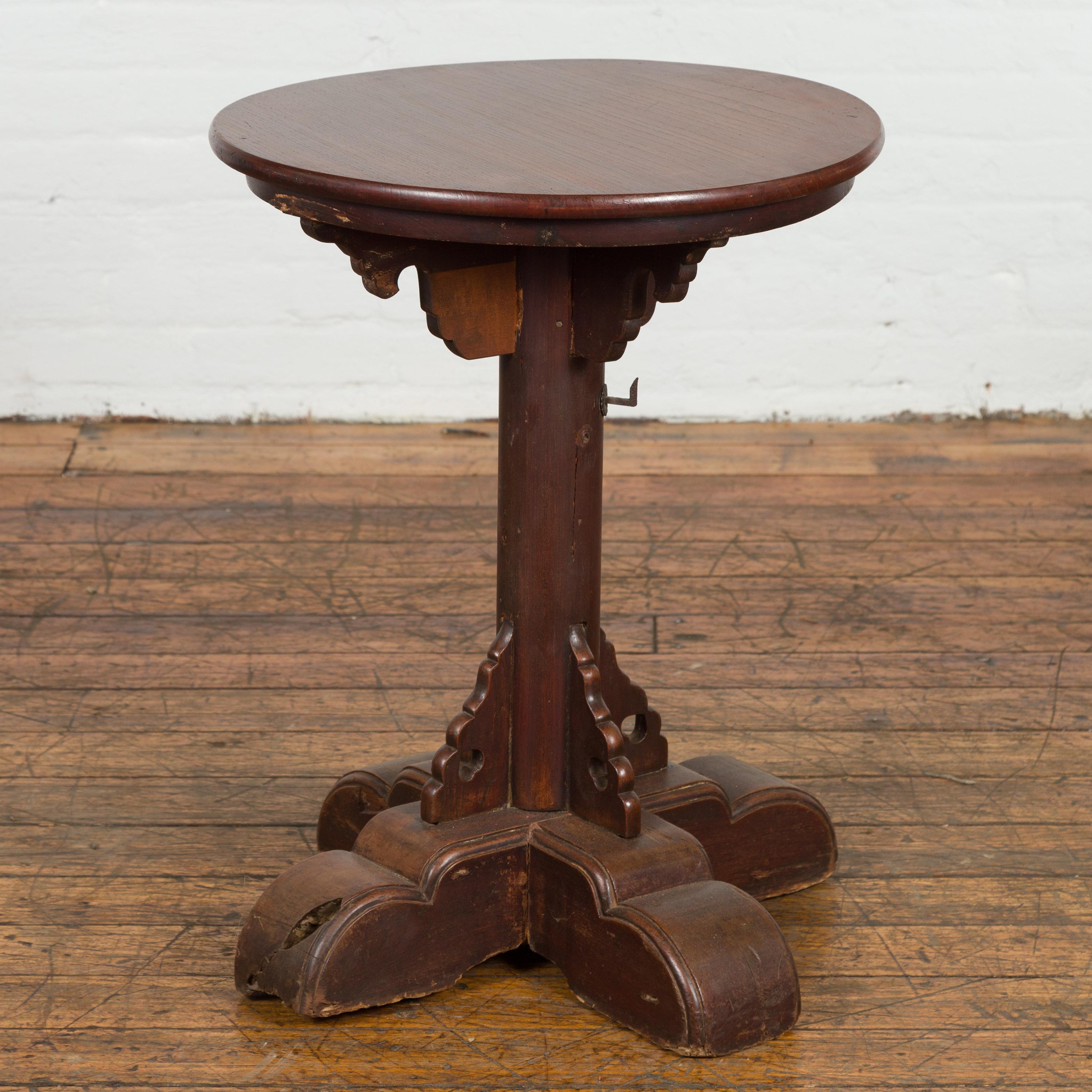 Carved Small Antique Pedestal End Table with Round Top  For Sale