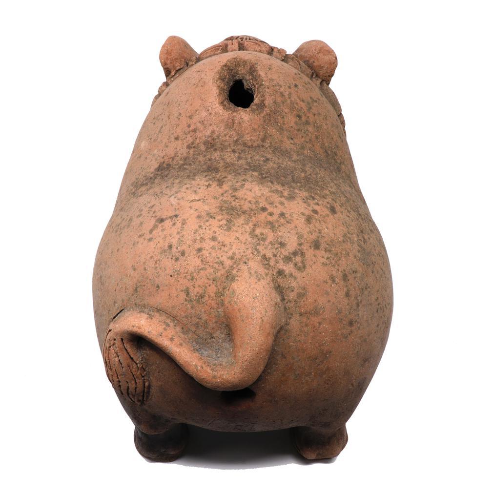 Javanese Clay Terracotta Piggy Bank from the Majapahit Kingdom (1292-1520) For Sale 3