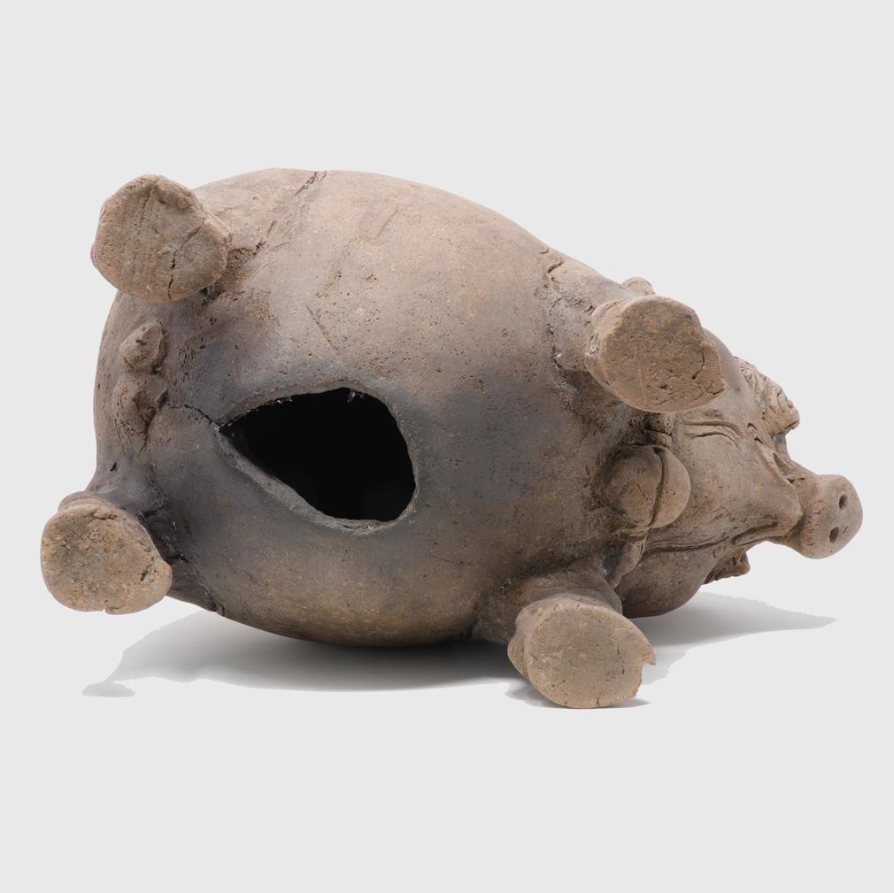Javanese Clay Terracotta Piggy Bank from the Majapahit Kingdom (1292-1520) For Sale 1
