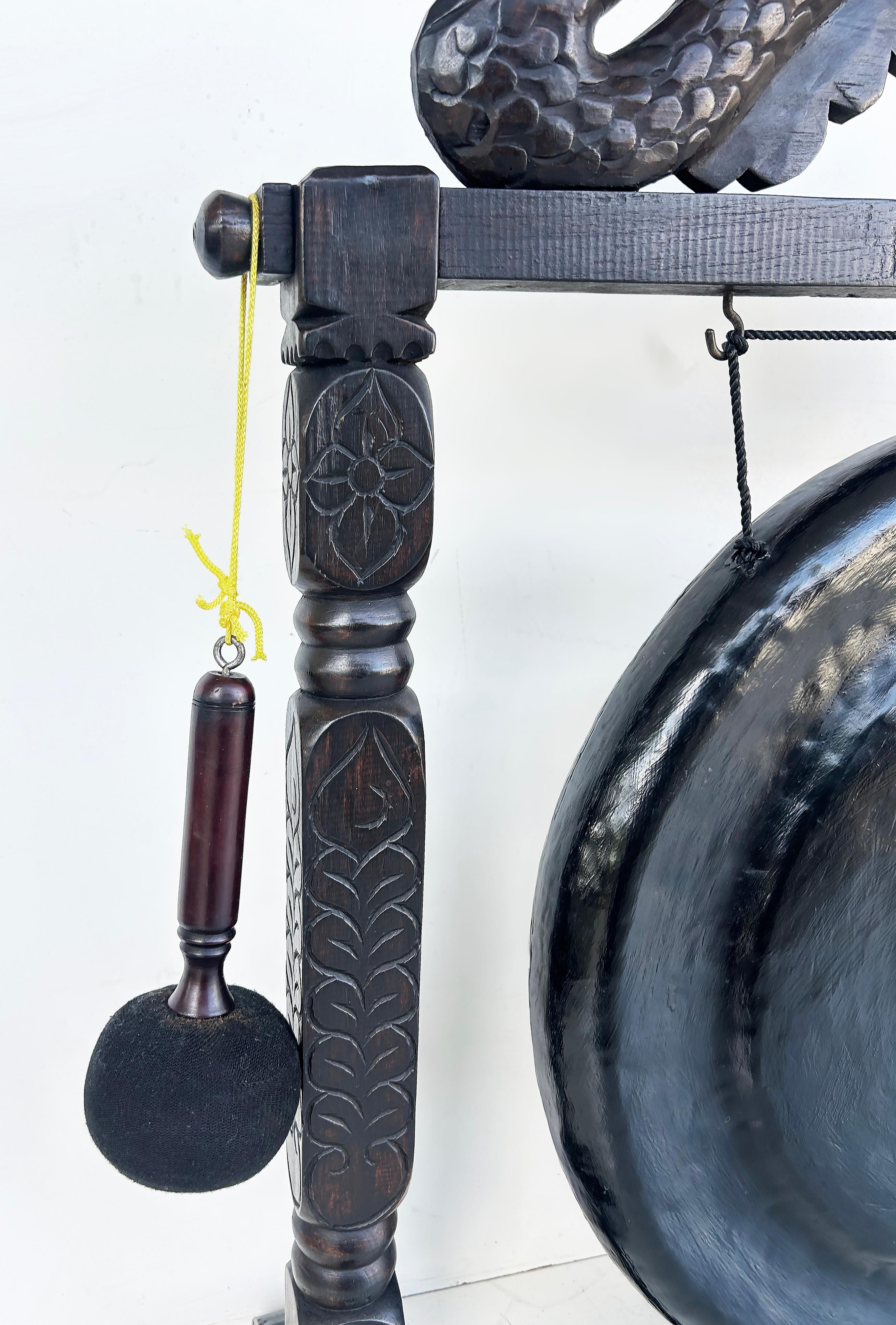 Javanese Gong on Carved Stand For Yoga and Meditation, Late 20th Century For Sale 1