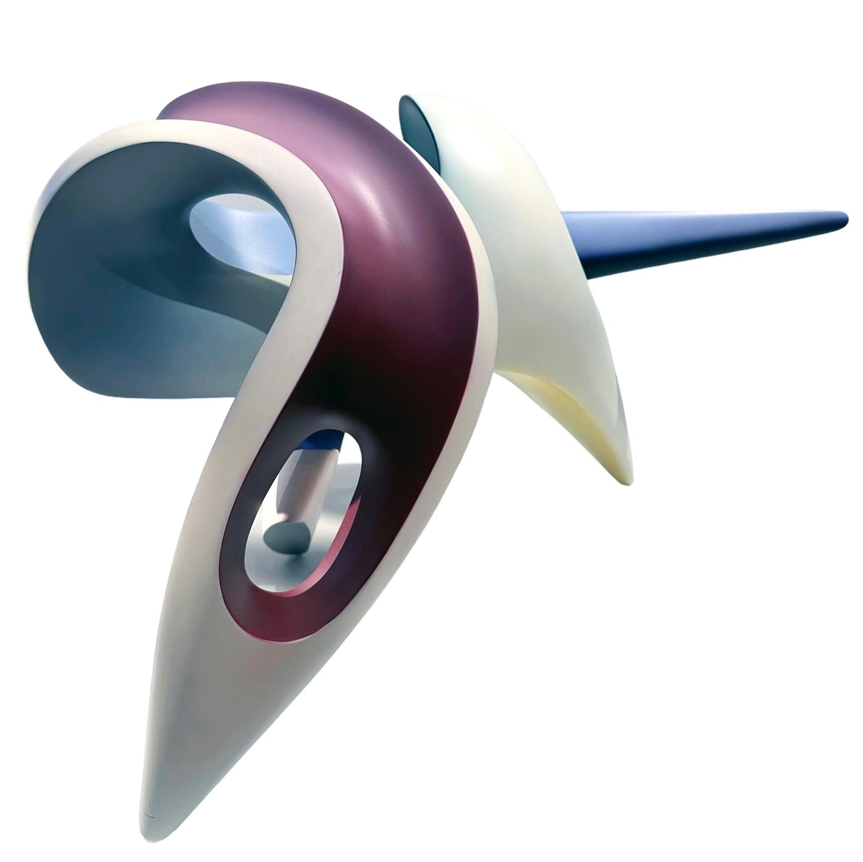 Americano Giavellotto, scultura astratta, forma geometrica intrecciata dai colori vivaci in vendita