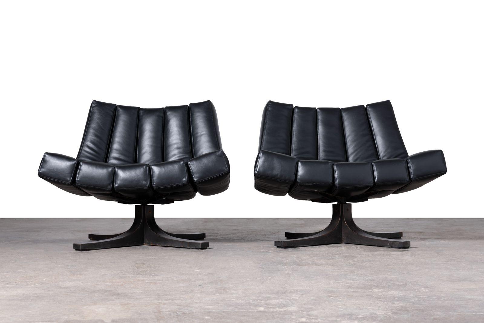 Spanish Javier Carvajal Granada Swivel Lounge Chairs for Martinez Medina, Spain 1960s For Sale