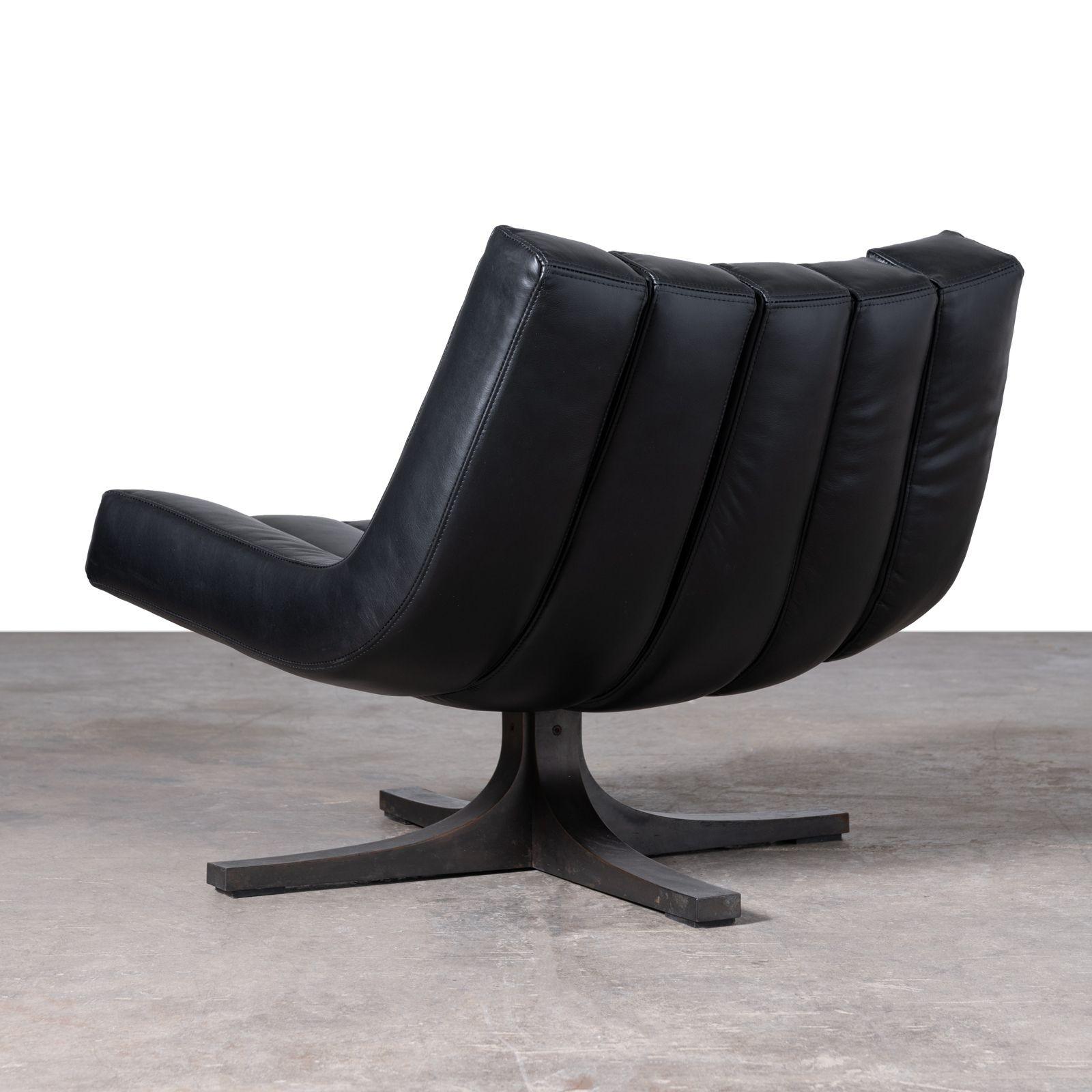 Javier Carvajal Granada Swivel Lounge Chairs for Martinez Medina, Spain 1960s For Sale 2