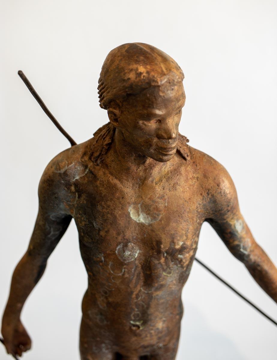 Guardian - contemporain, sculpture, bronze, patine et fer, 21e siècle - Contemporain Sculpture par Javier de la Rosa