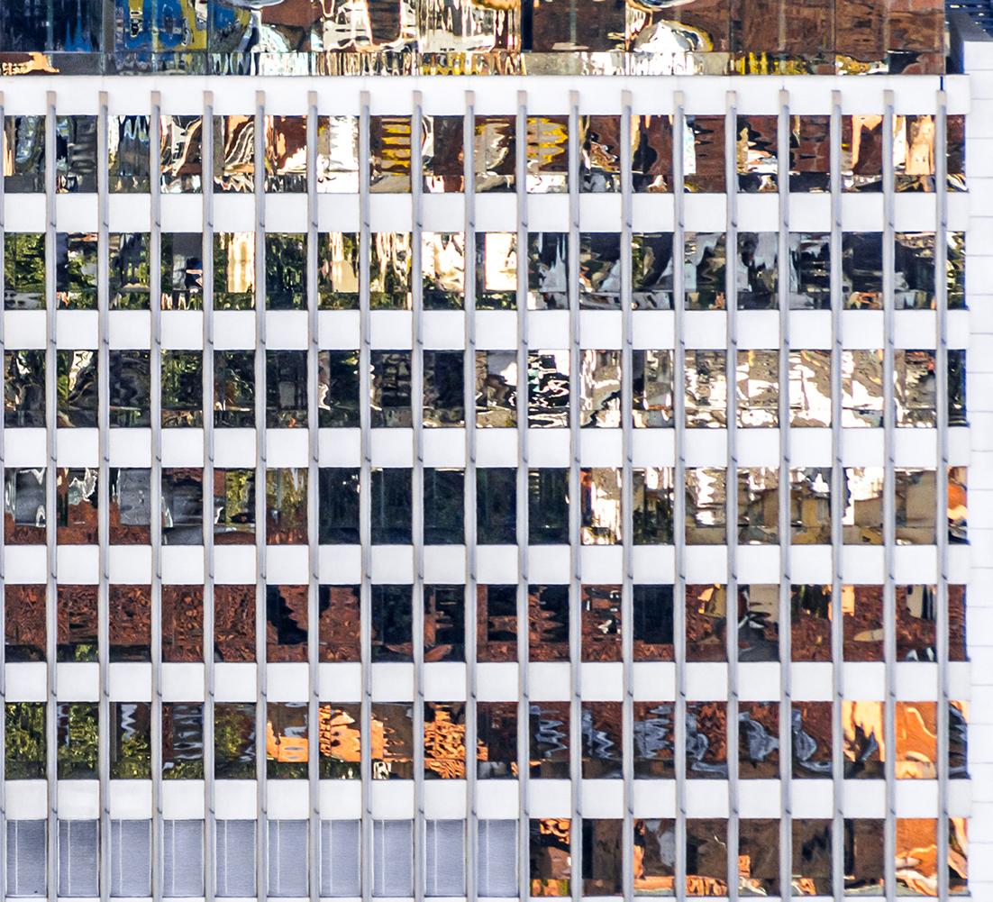 1007 Fenster – Photograph von Javier Rey