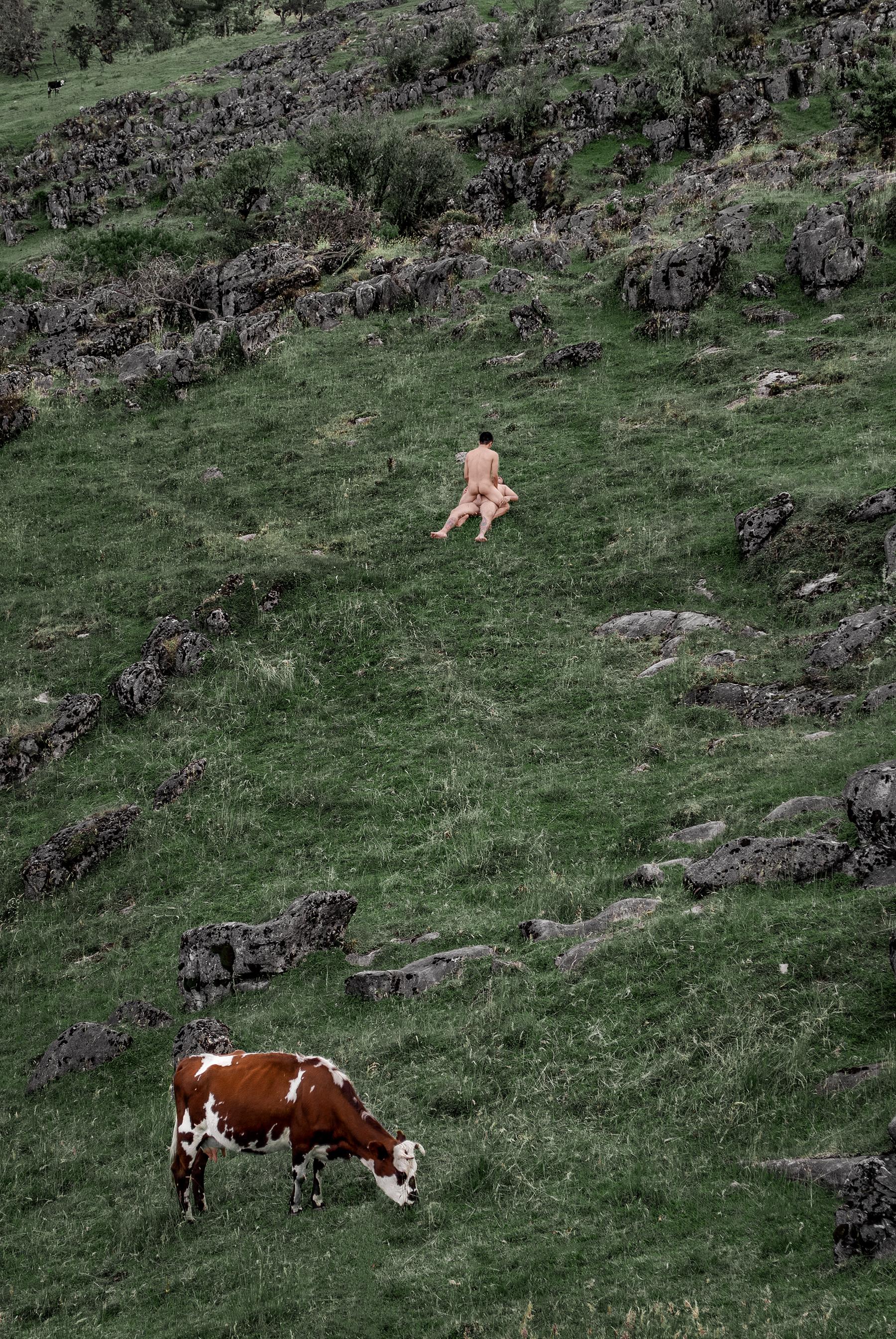 Javier Rey Nude Photograph - Unión 2. Nude in a landscape color photo. From the Series Unión