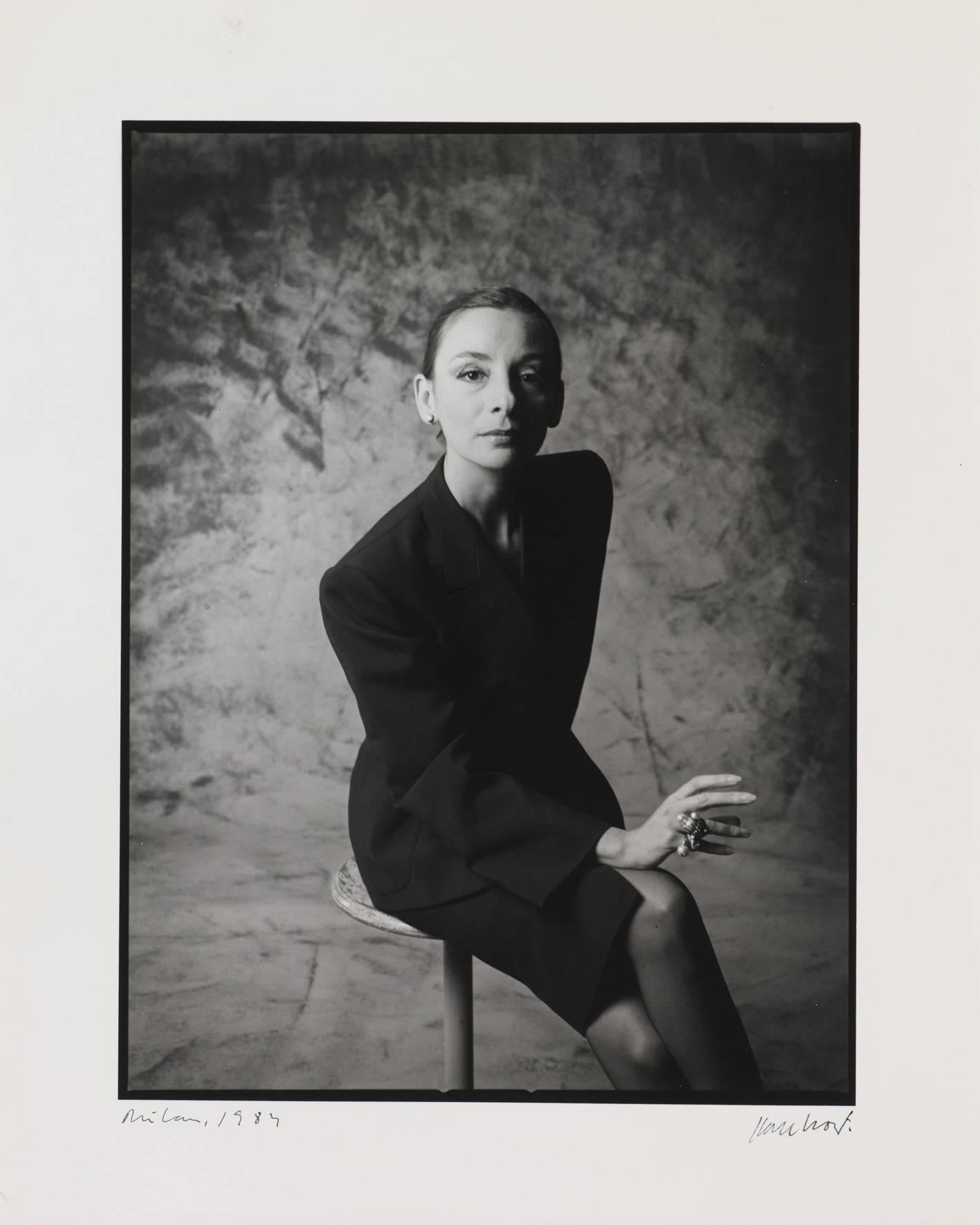 Javier Vallhonrat Portrait Photograph - Muriel Grateau, Milano, 1984. Portrait of a woman, black and white photography