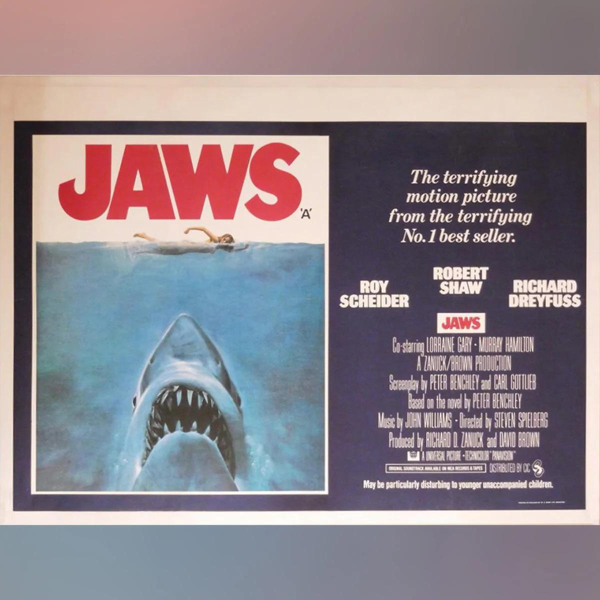 Les Dents de la mer (1975)
Original British Quad (30 X 40 Inches)

Lorsqu'une jeune femme est tuée par un requin alors qu'elle prenait un bain de minuit près de la ville touristique d'Amity Island, en Nouvelle-Angleterre, le chef de police Martin
