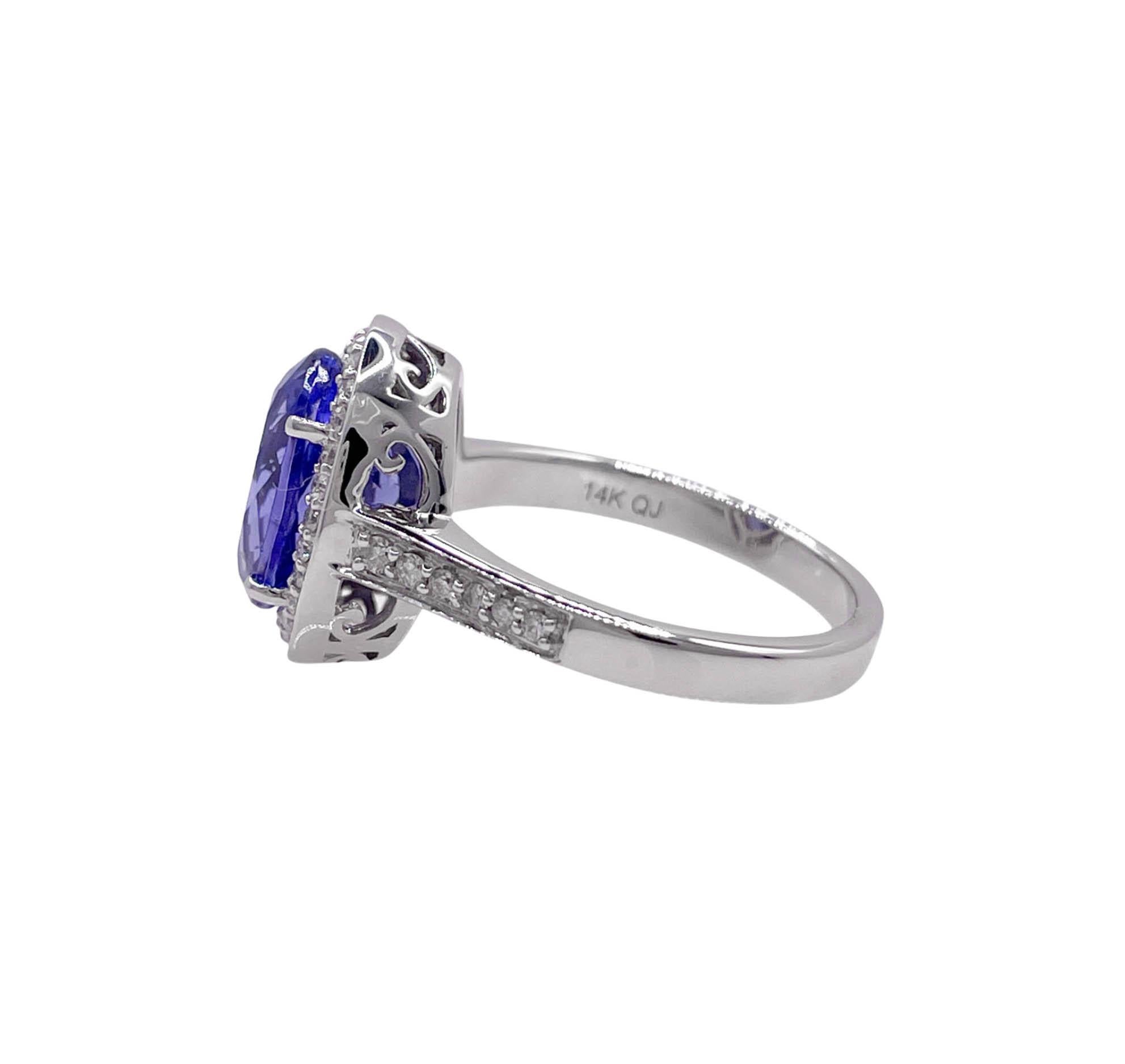 Jay Feder 14k White Gold Tanzanite Diamond Halo Engagement Right Hand Ring  In Good Condition In Boca Raton, FL
