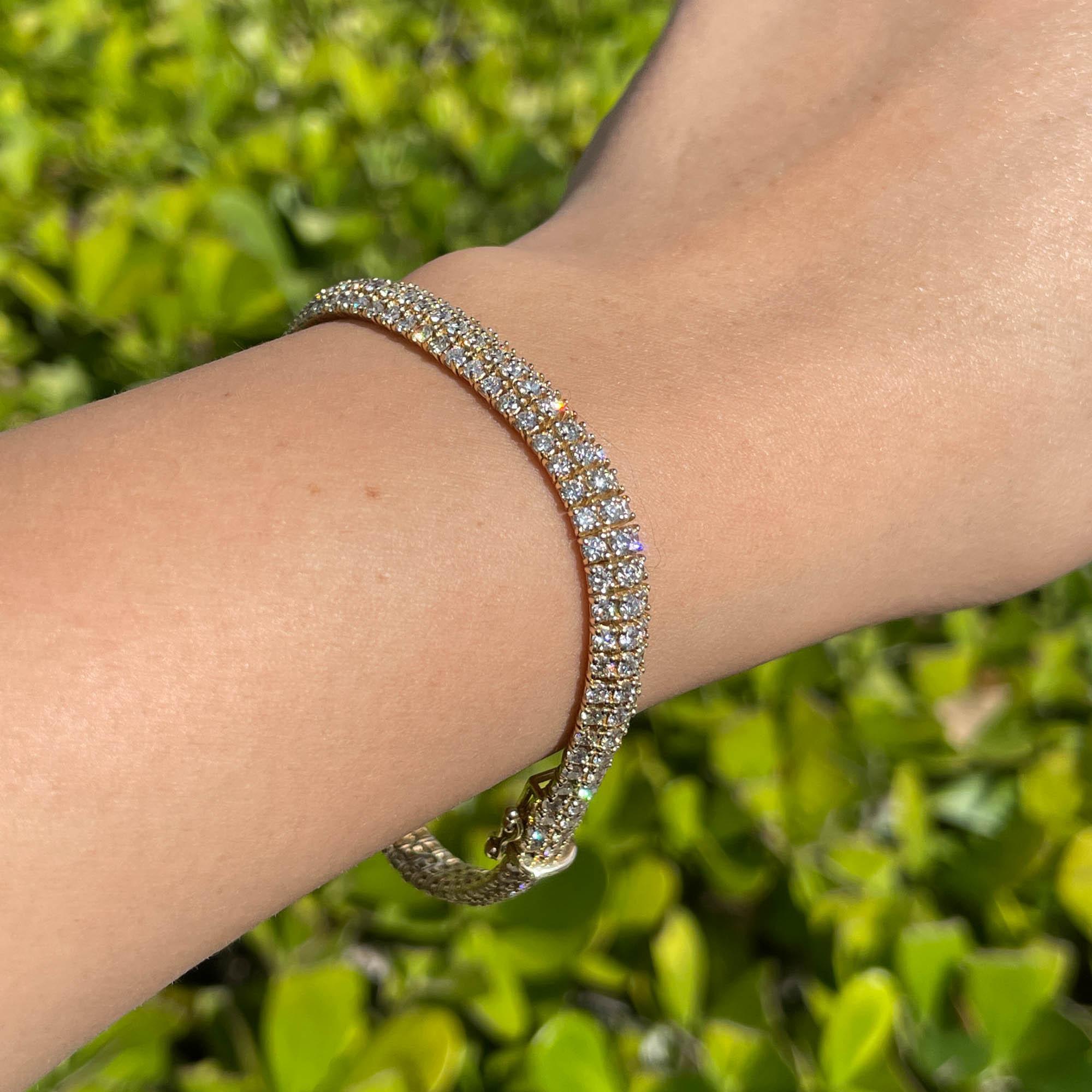 Round Cut Jay Feder 14k Yellow Gold Diamond 3 Row Tennis Bracelet For Sale