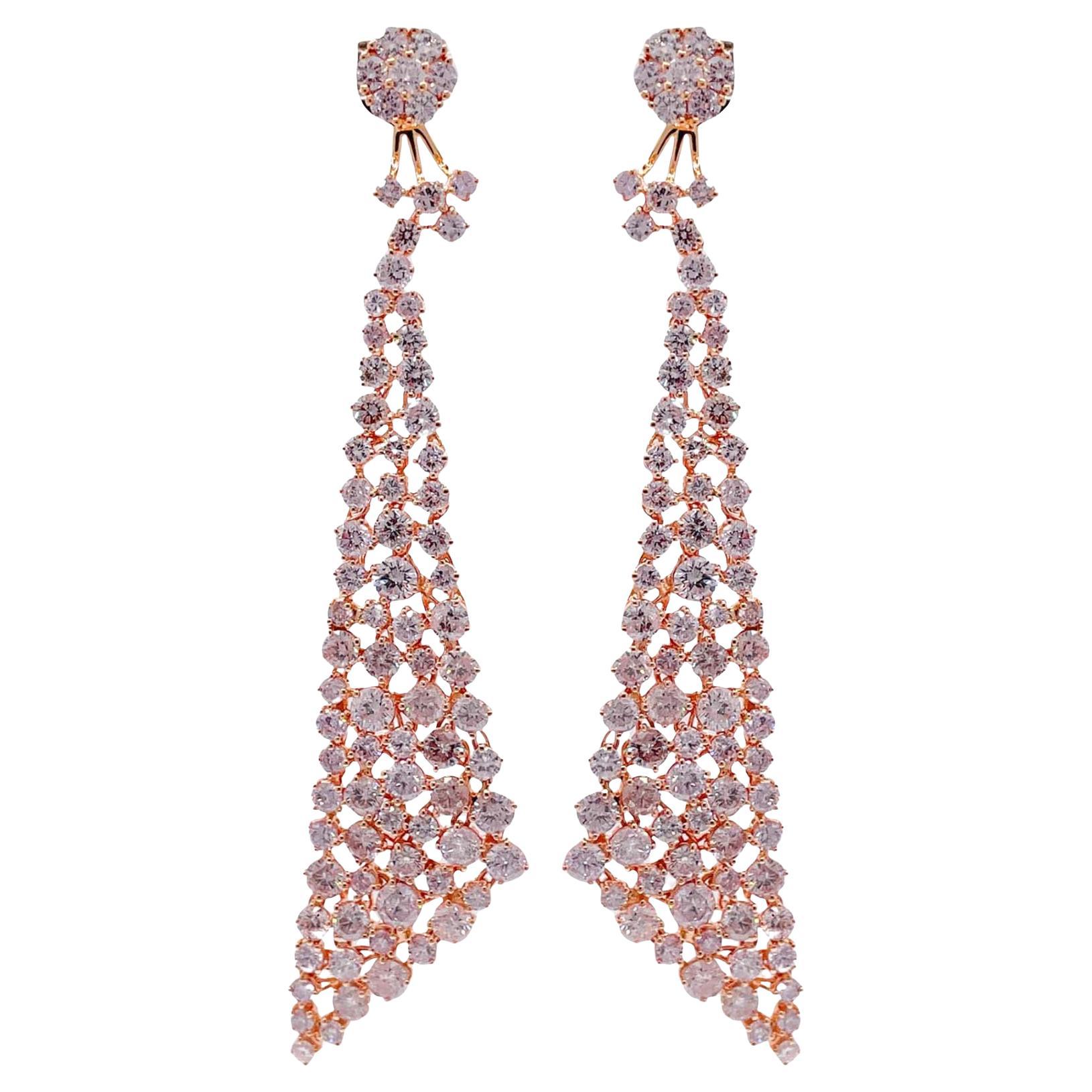 Pendientes colgantes triangulares de diamantes en oro rosa de 18k Jay Feder