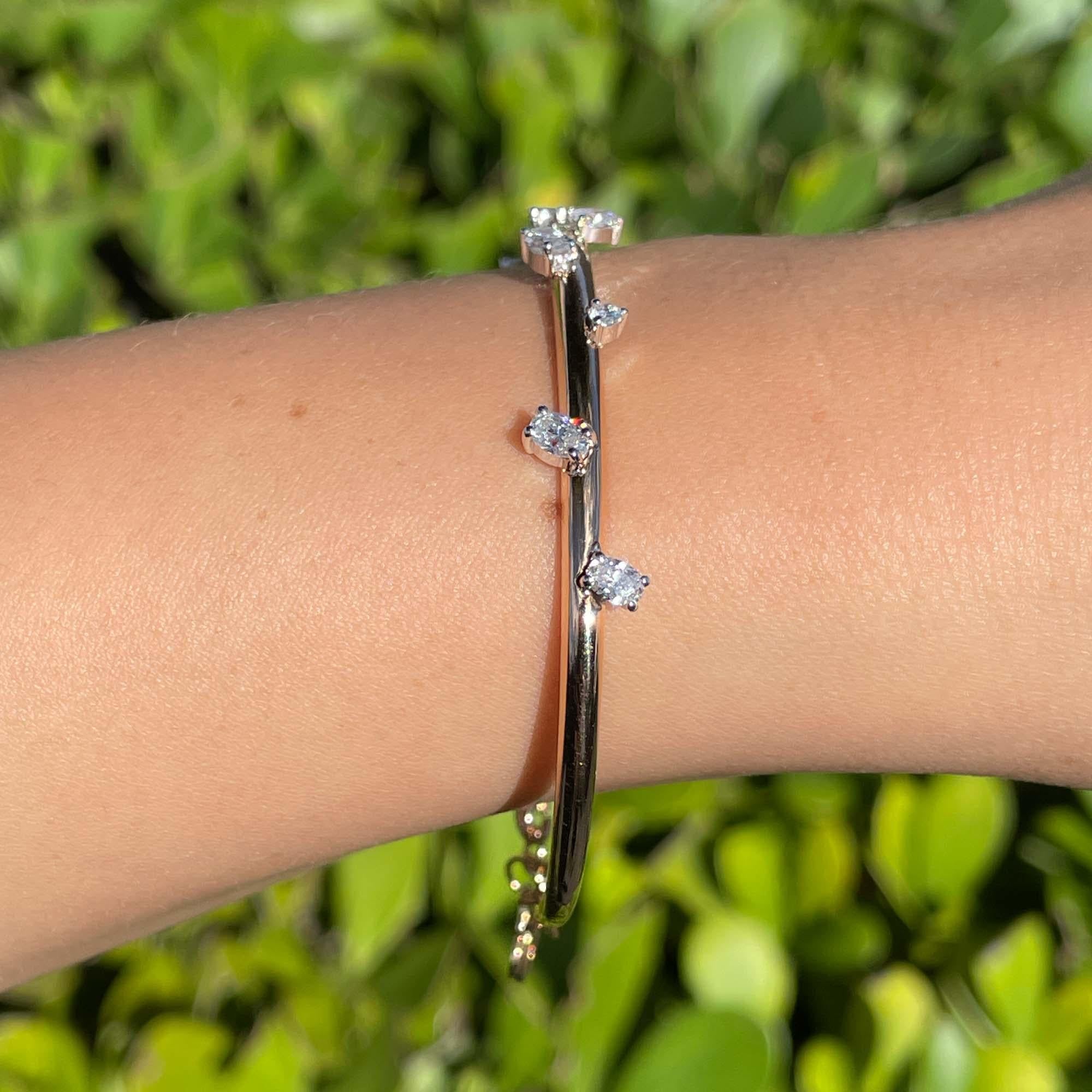 Bracciale ovale con diamanti in oro rosa 18k di Jay Feder in vendita 1