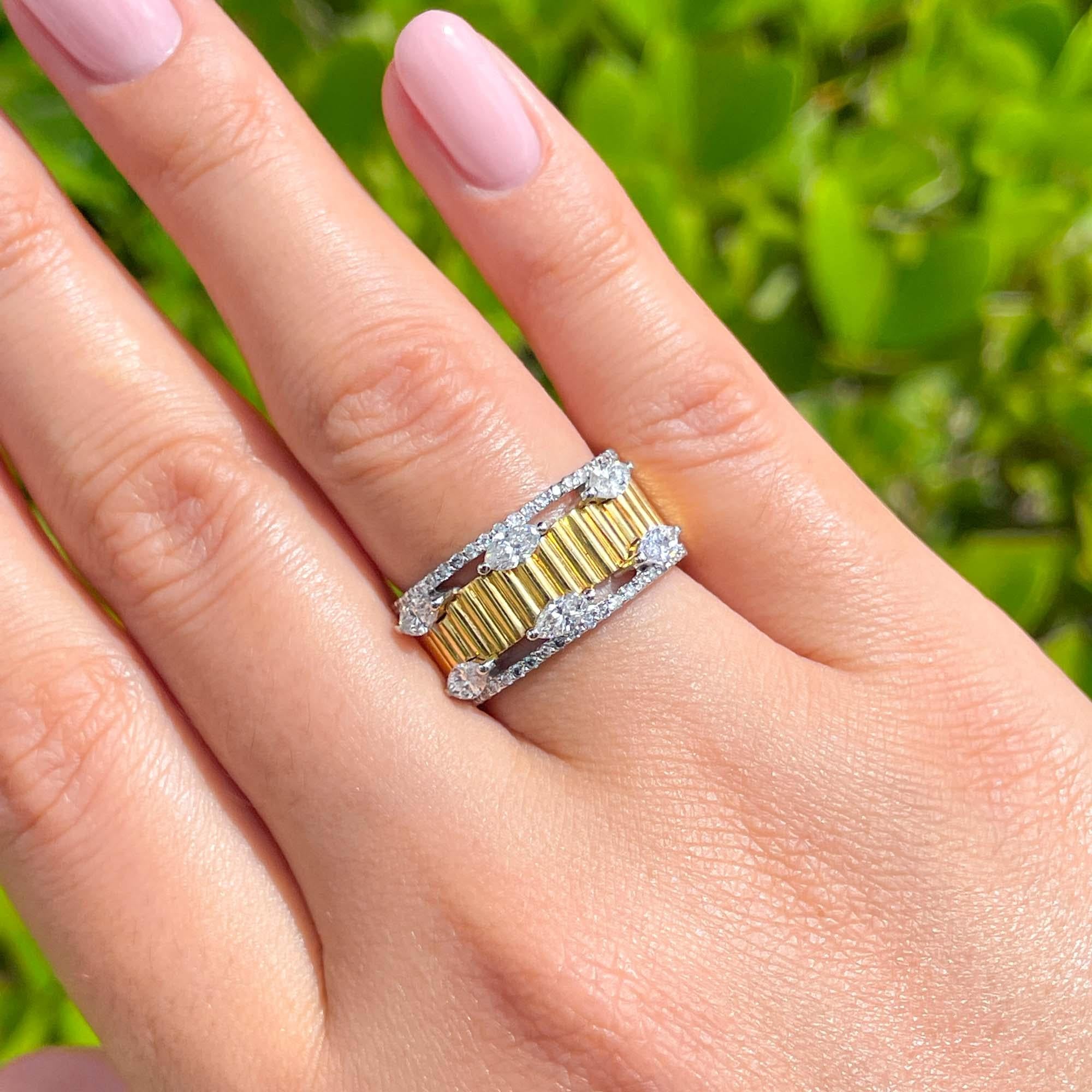 Women's or Men's Jay Feder 18k Two Tone Gold Diamond Band Ring For Sale