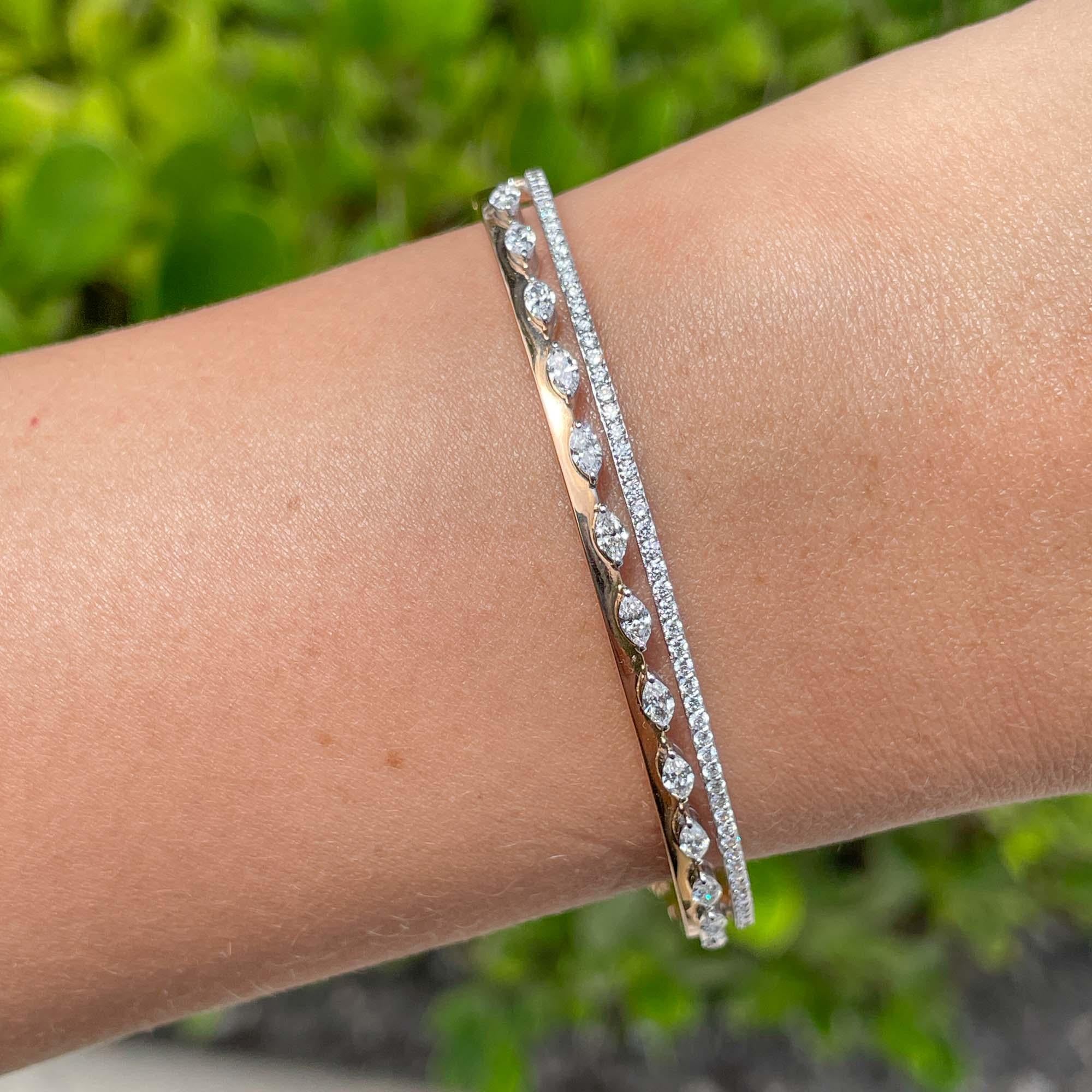 Taille mixte Jay Feder Bracelet jonc en or bicolore 18 carats avec diamants en vente