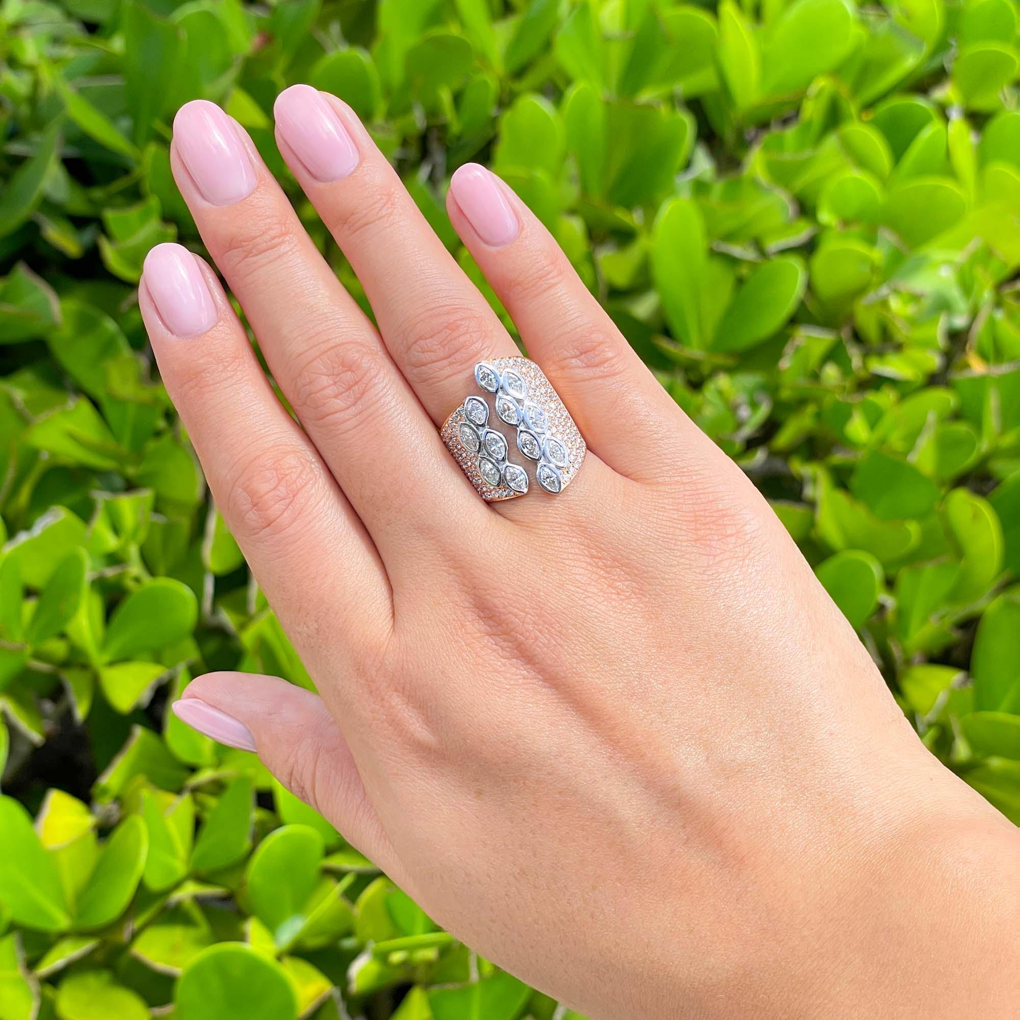 Jay Feder 18k Two Tone Gold Diamond Cocktail Ring For Sale 6