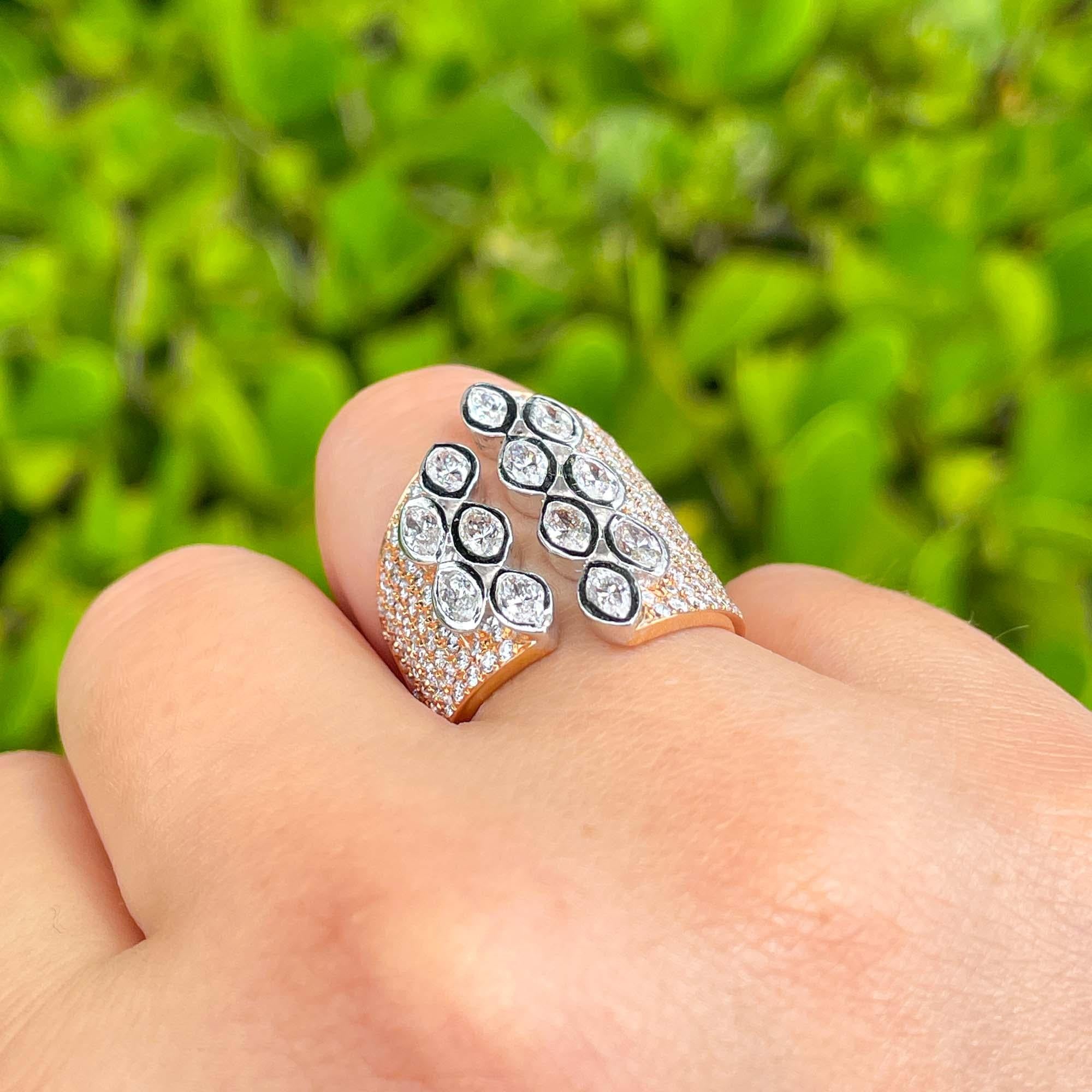 Jay Feder 18k Two Tone Gold Diamond Cocktail Ring For Sale 2