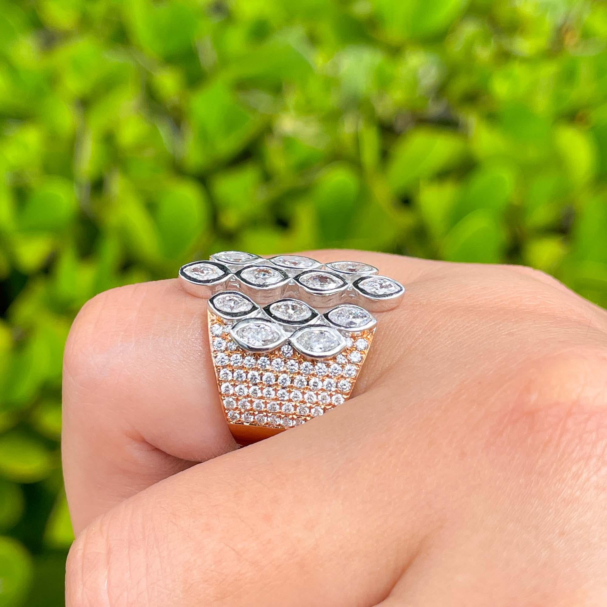 Jay Feder 18k Two Tone Gold Diamond Cocktail Ring For Sale 4