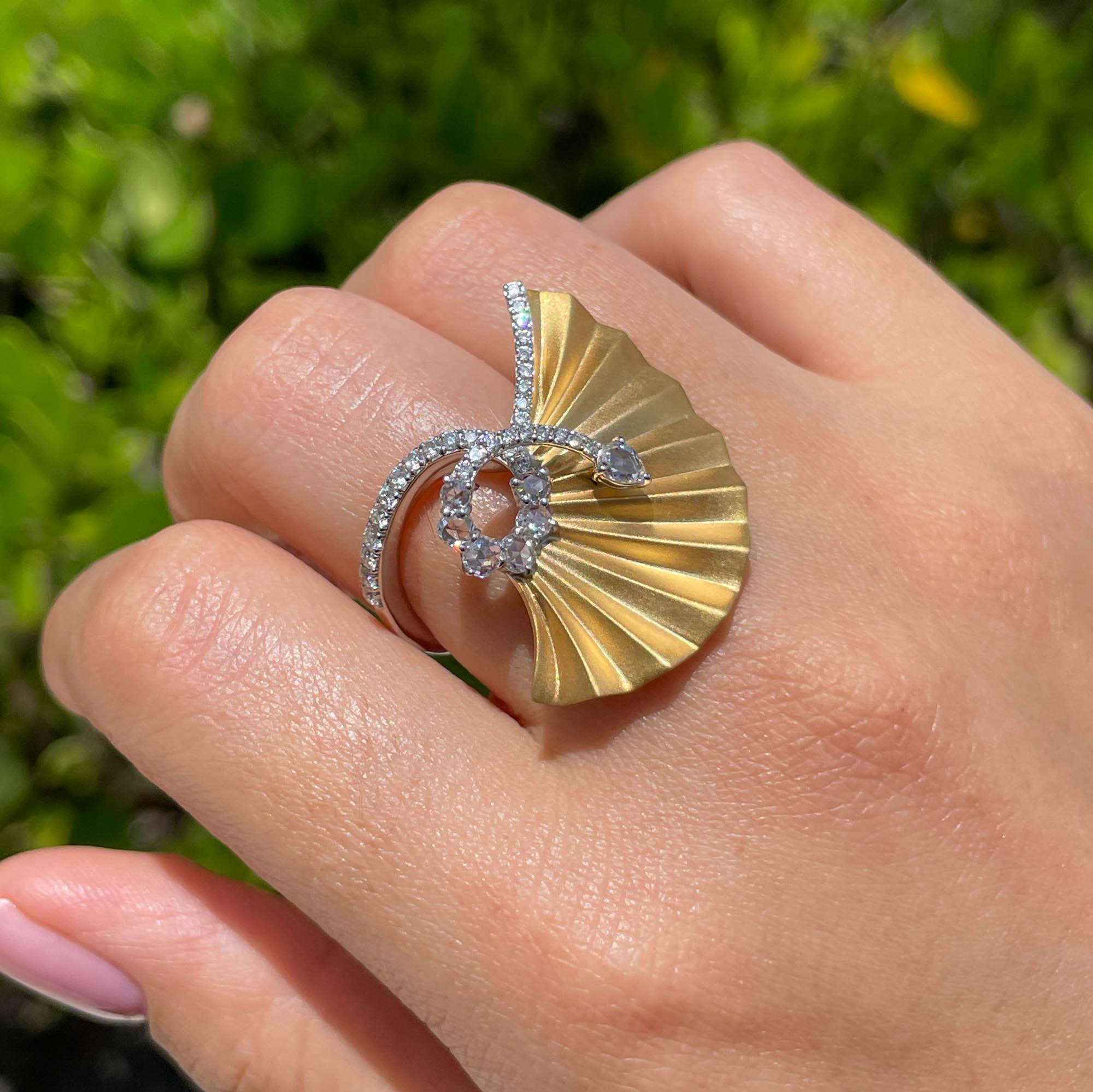 Jay Federing, anello a ventaglio con diamante in oro 18k e due tonalità in vendita 2
