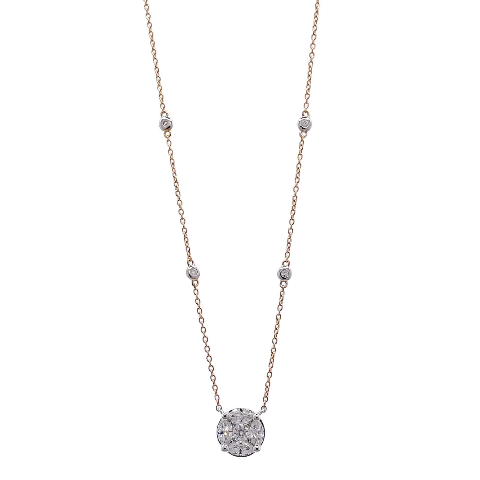 Collana con ciondolo rotondo e diamante in oro bicolore Jay Feder 18k In condizioni buone in vendita a Boca Raton, FL