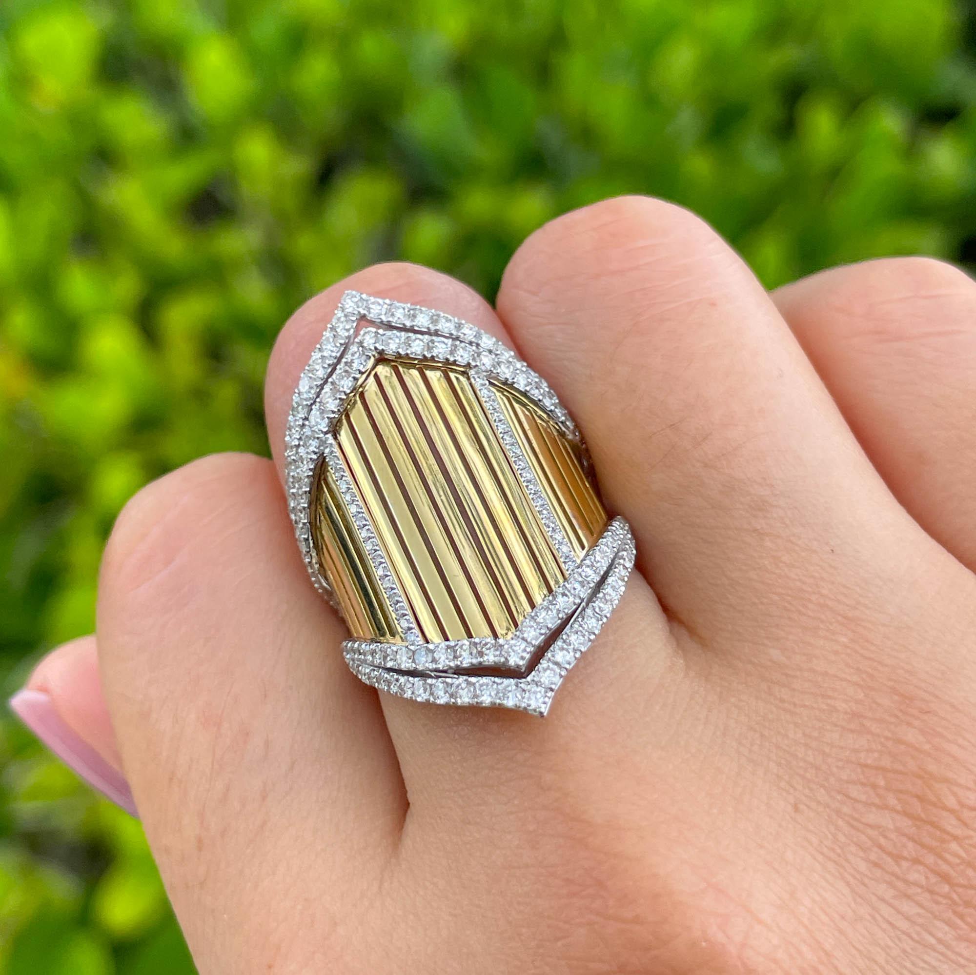 Jay Feder 18k Two Tone Gold Diamond Samba Ring For Sale 2