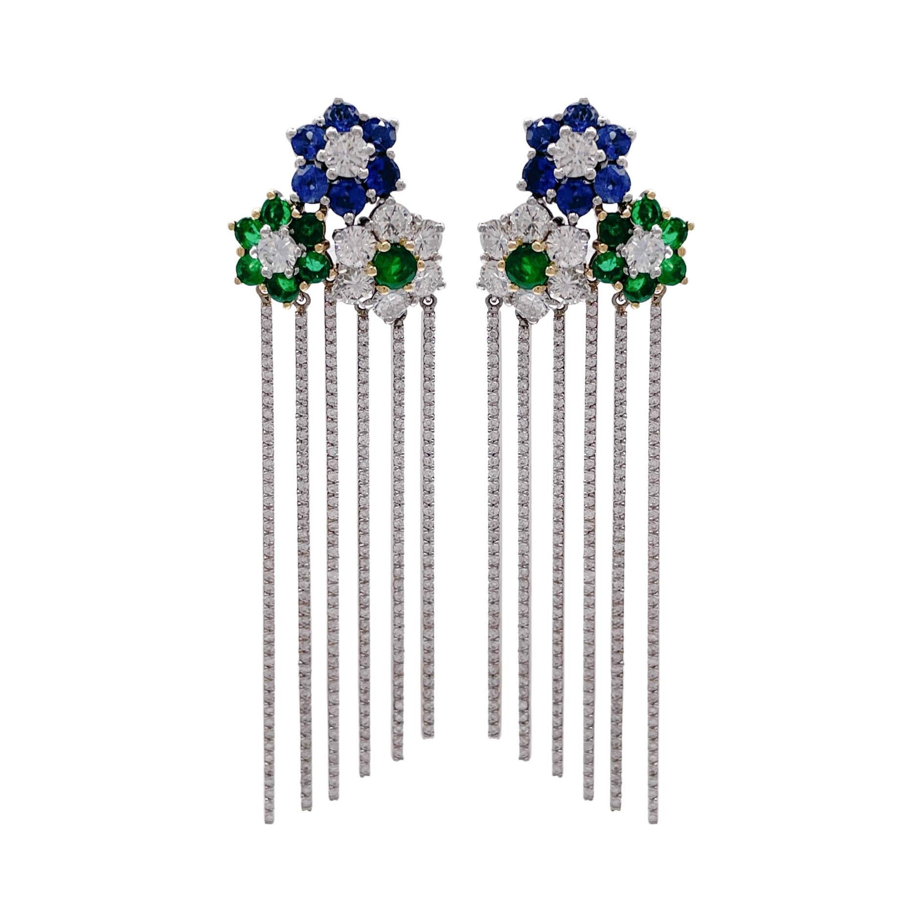 Jay Feder 18k zweifarbige Gold-Diamant-Saphir-Saphir-Smaragd-Blumenfransen-Ohrringe mit Ohrhänger im Angebot