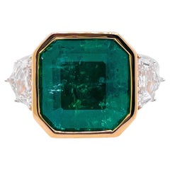 Jay Feder 18k Two Tone Gold Green Emerald and Diamond Three Stone Ring