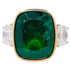 Jay Feder 18k Two Tone Gold Green Emerald and Diamond Three Stone Ring