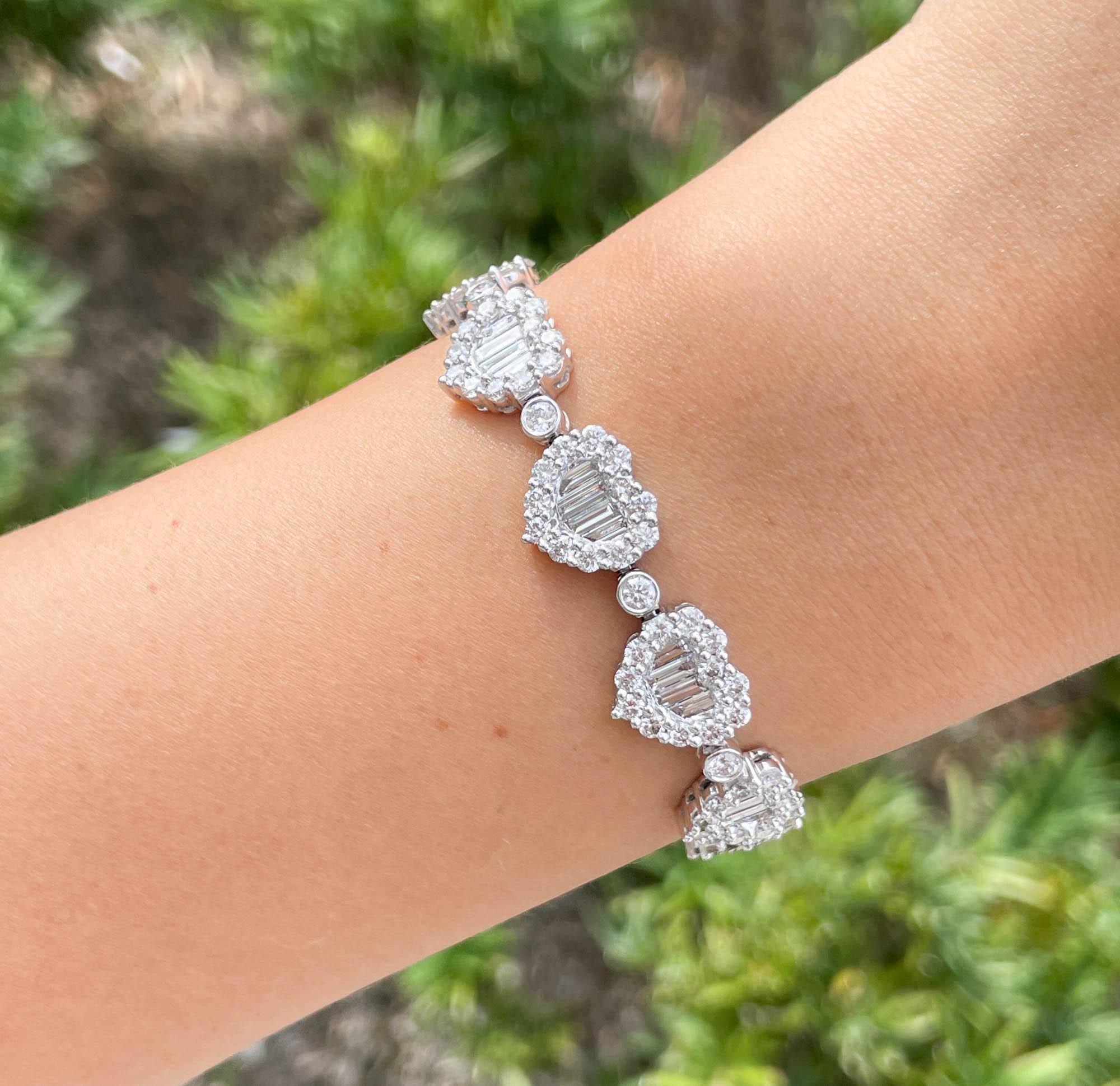 Jay Feder 18k White Gold Diamond Heart Station Bracelet at 1stDibs