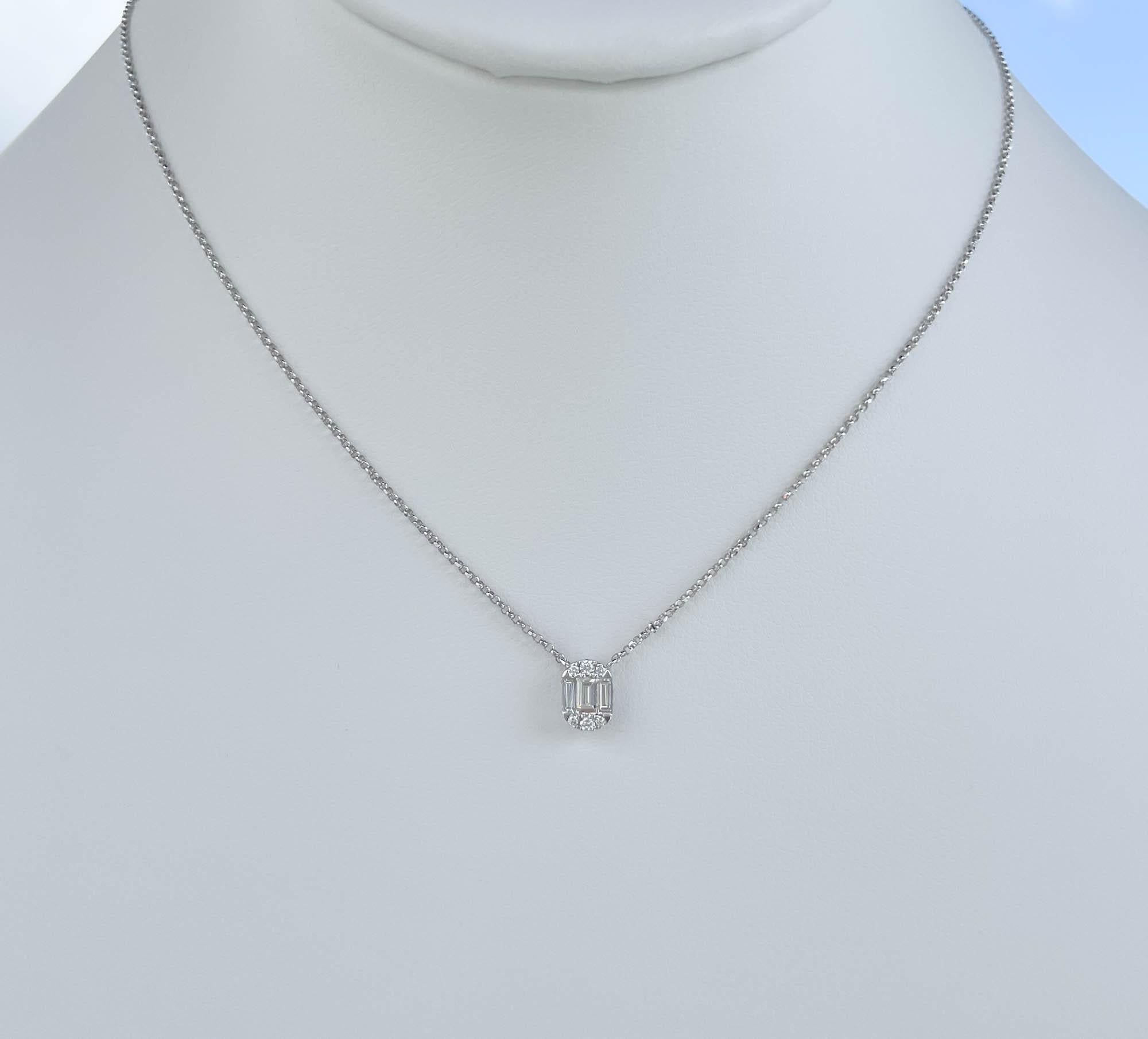 Femenino o masculino Collar Colgante Racimo Ovalado de Diamantes en Oro Blanco de 18k Jay Feder