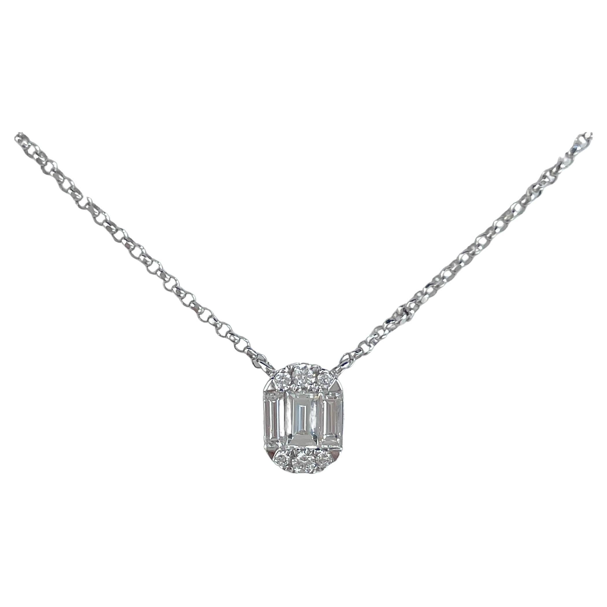 Collar Colgante Racimo Ovalado de Diamantes en Oro Blanco de 18k Jay Feder