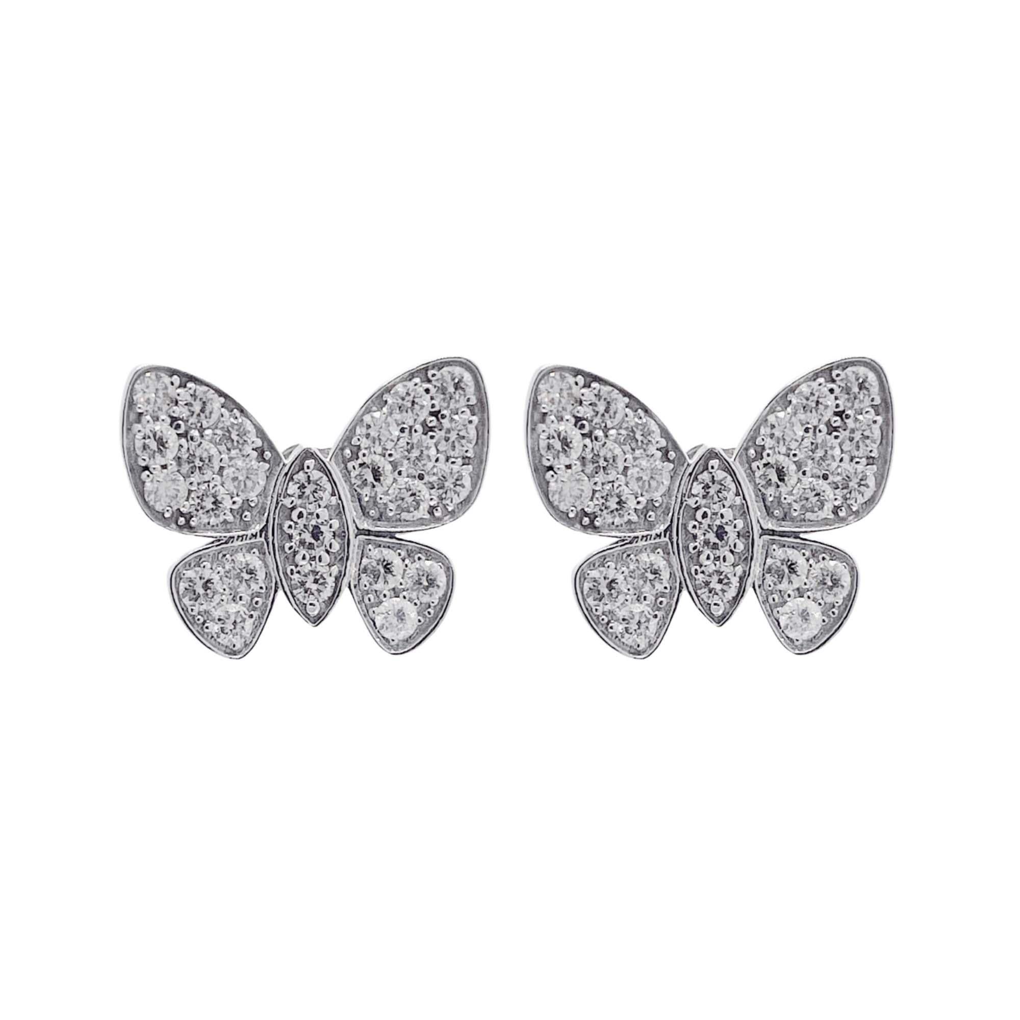 Jay Feder 18k White Gold Diamond Pave Butterfly Stud Earrings In Good Condition For Sale In Boca Raton, FL