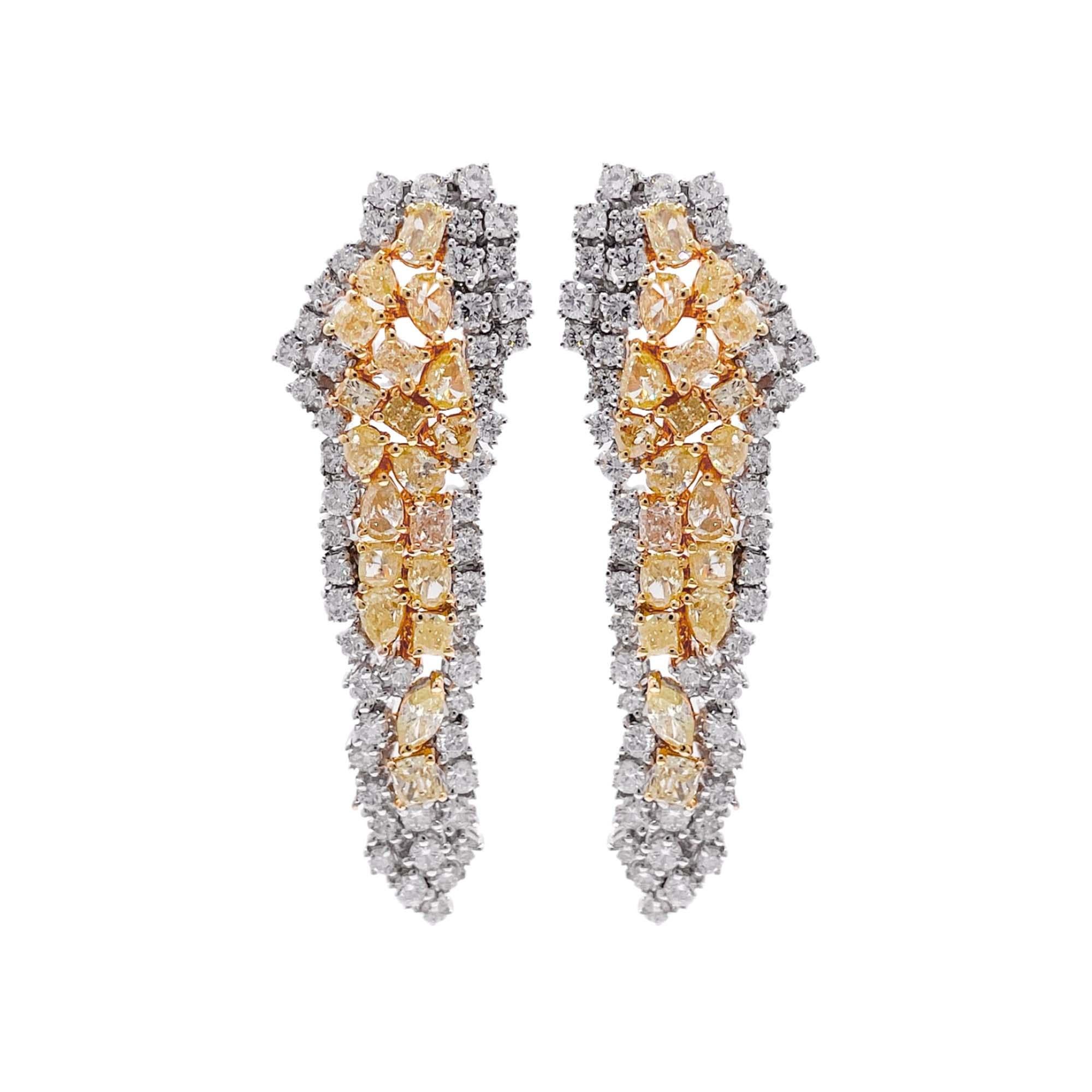 Jay Feder 18k White Gold Diamond Star Drop Dangle Earrings