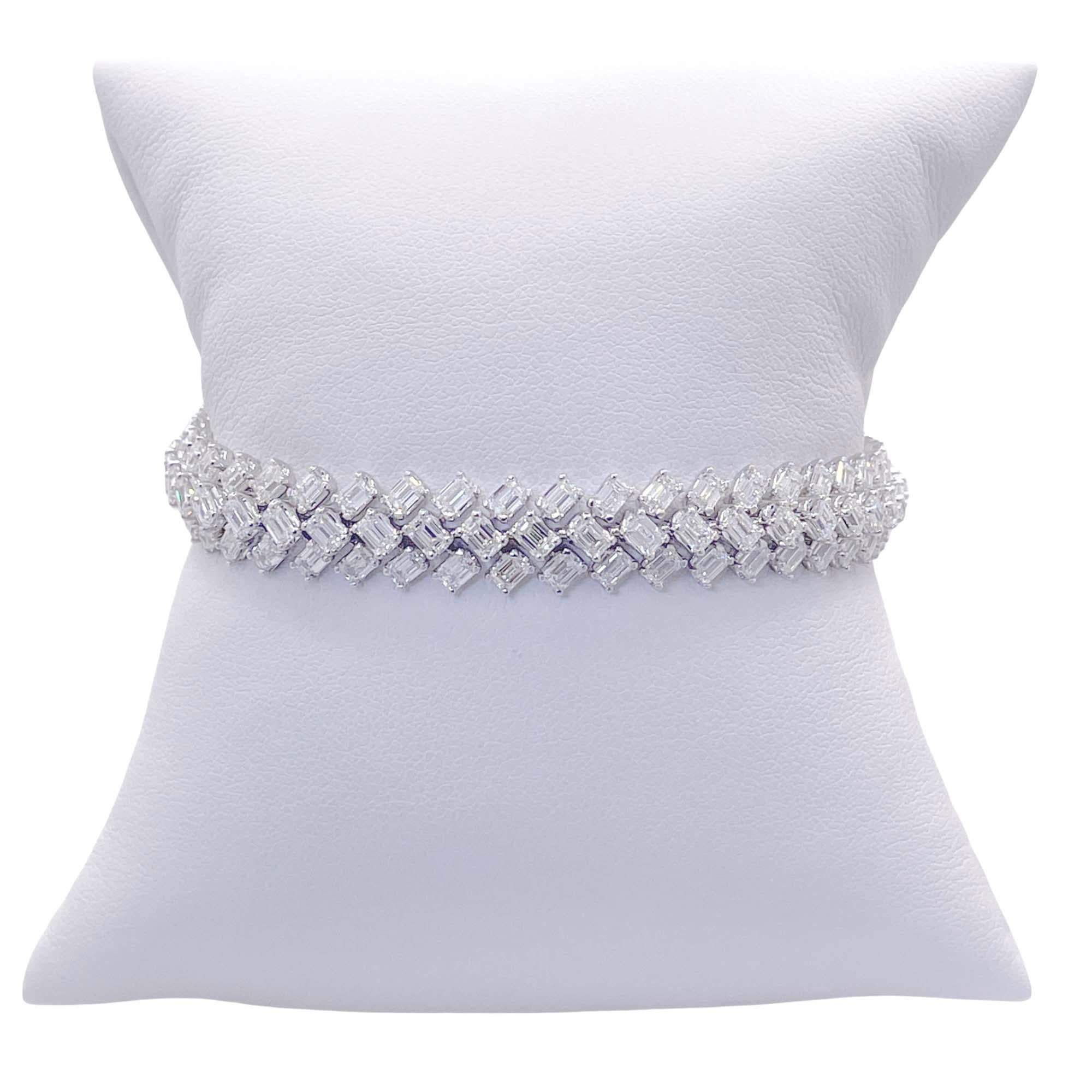 Jay Feder 18k White Gold Diamond Tennis Fashion Bracelet For Sale