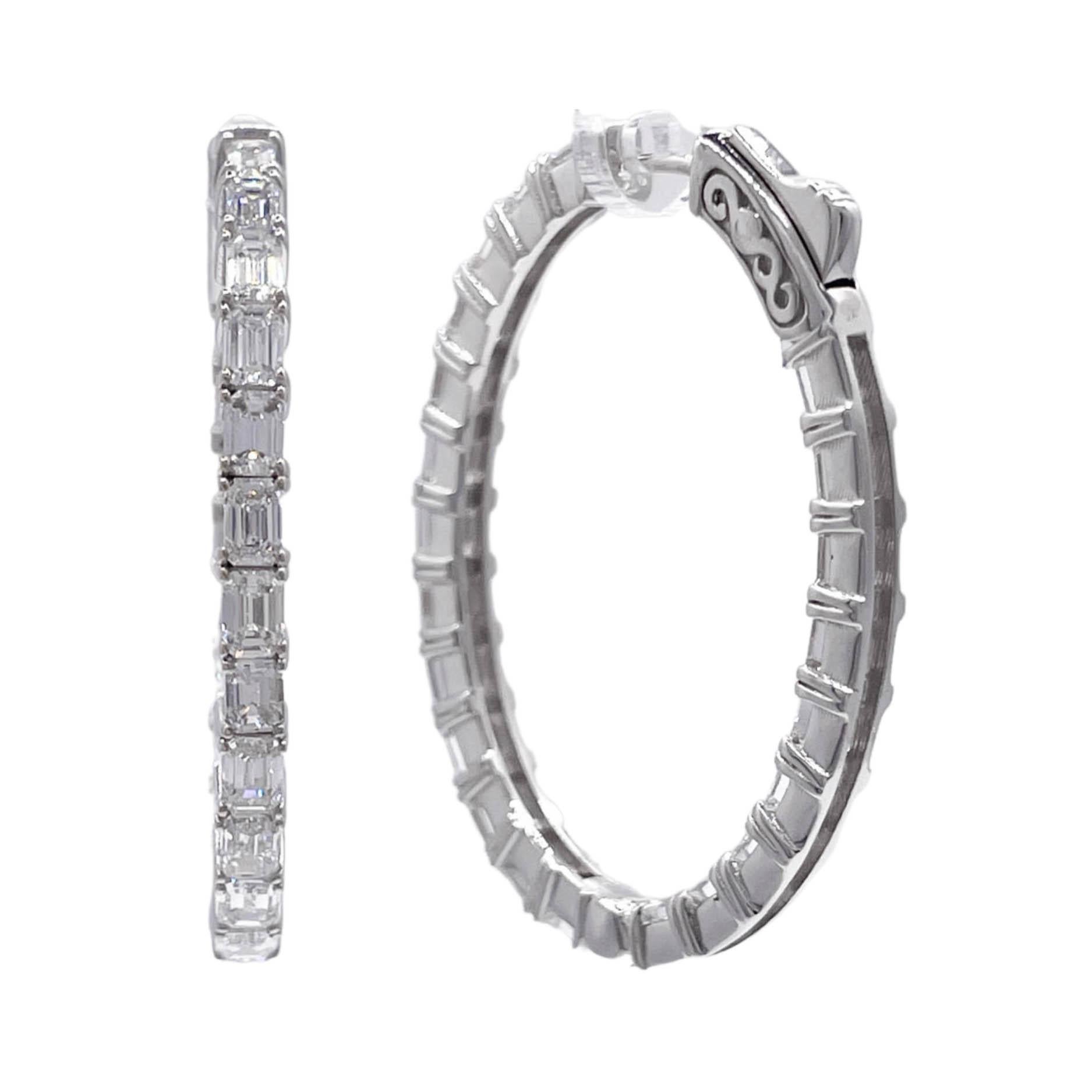 Jay Feder 18k White Gold Emerald cut Diamond Inside/Out Hoop Earrings In Good Condition In Boca Raton, FL