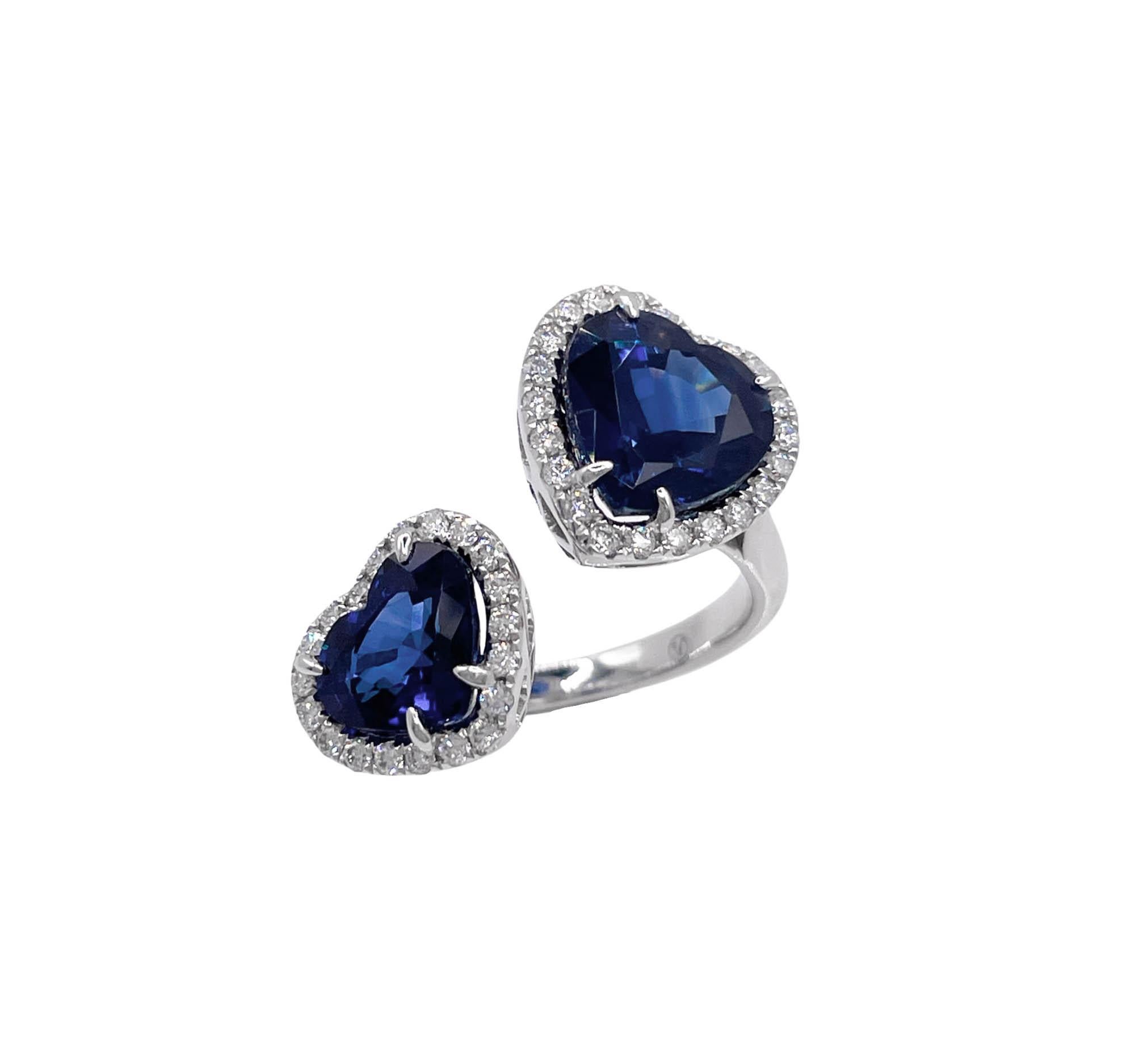 Jay Feder: 18 Karat Weißgold Herzförmiger Saphir-Diamant- Bypass-Ring im Zustand „Gut“ in Boca Raton, FL