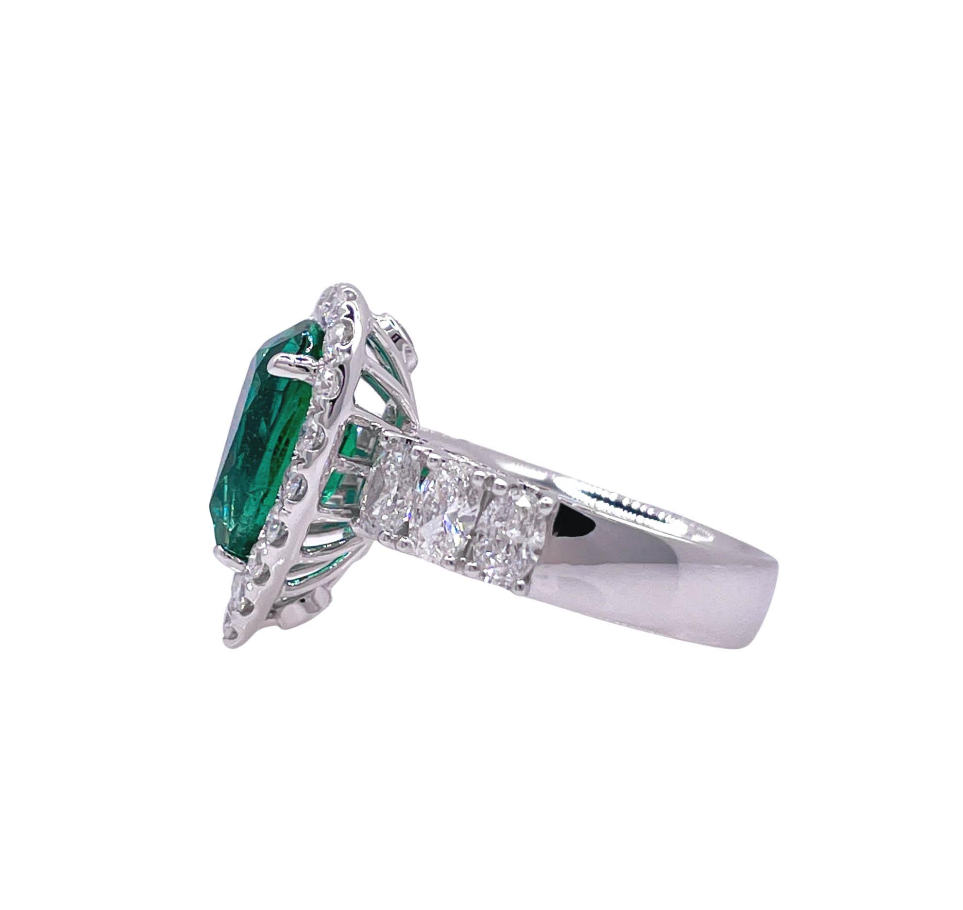 Pear Cut Jay Feder 18k White Gold Pear Green Emerald Diamond Engagement Right Hand Ring