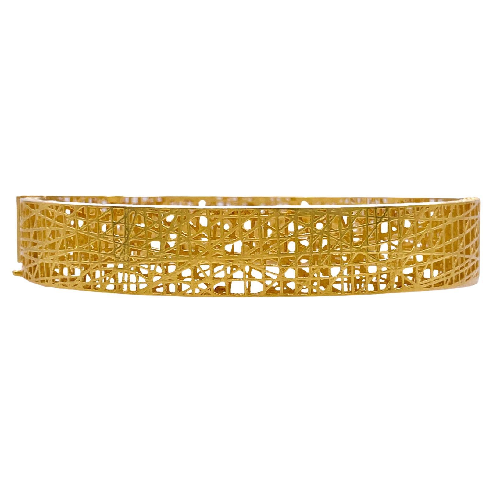 Jay Feder 18k Yellow Gold Diamond Lace Bangle Bracelet For Sale 1