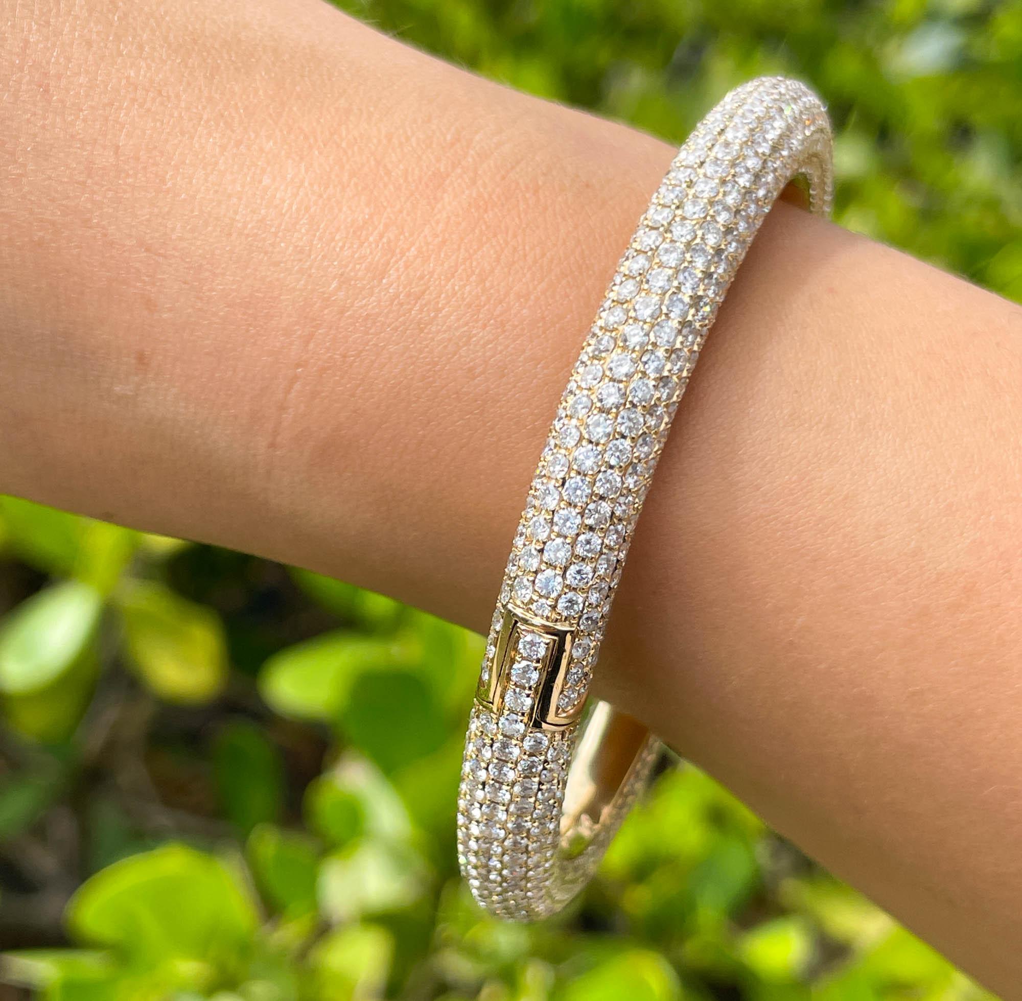 Jay Feder 18 Karat Gelbgold Diamant-Pavé-Armreif für Damen oder Herren