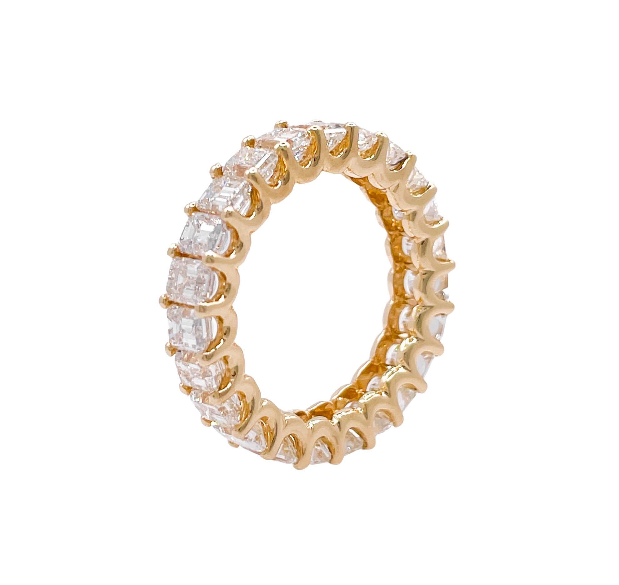 Women's or Men's Jay Feder 18k Yellow Gold Emerald cut Diamond Eternity Wedding Band For Sale
