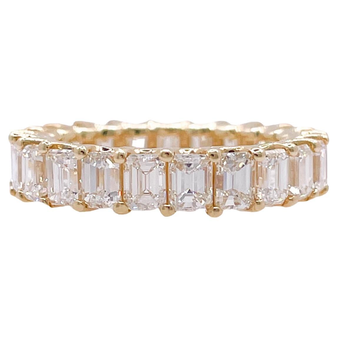 Jay Feder 18k Yellow Gold Emerald cut Diamond Eternity Wedding Band For Sale