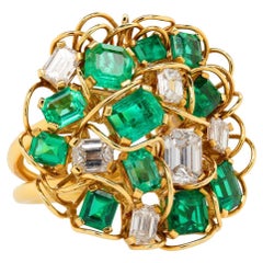 Jay Feder 18k Yellow Gold Green Emerald and Diamond Cluster Cocktail Ring