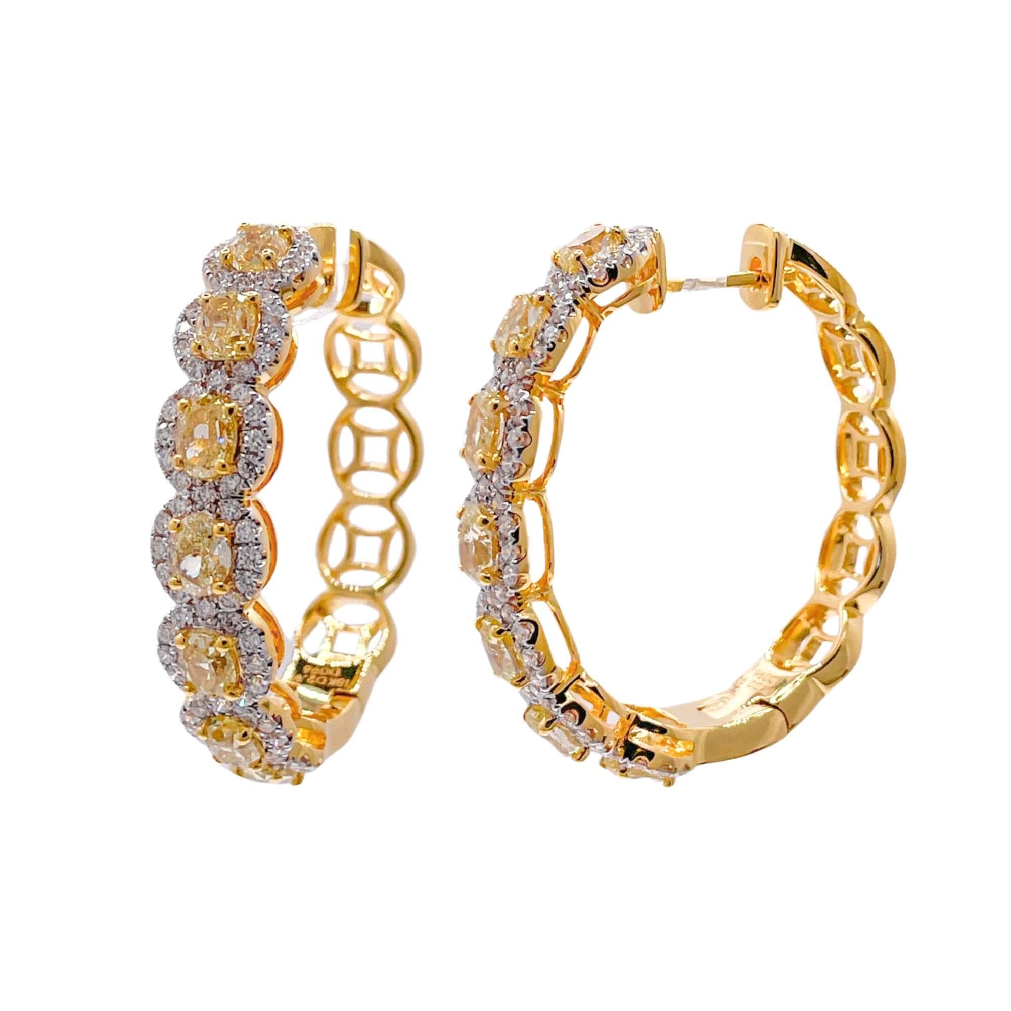 Pendientes de aro de diamantes fantasía Jay Feder de oro amarillo de 18k Corte oval en venta